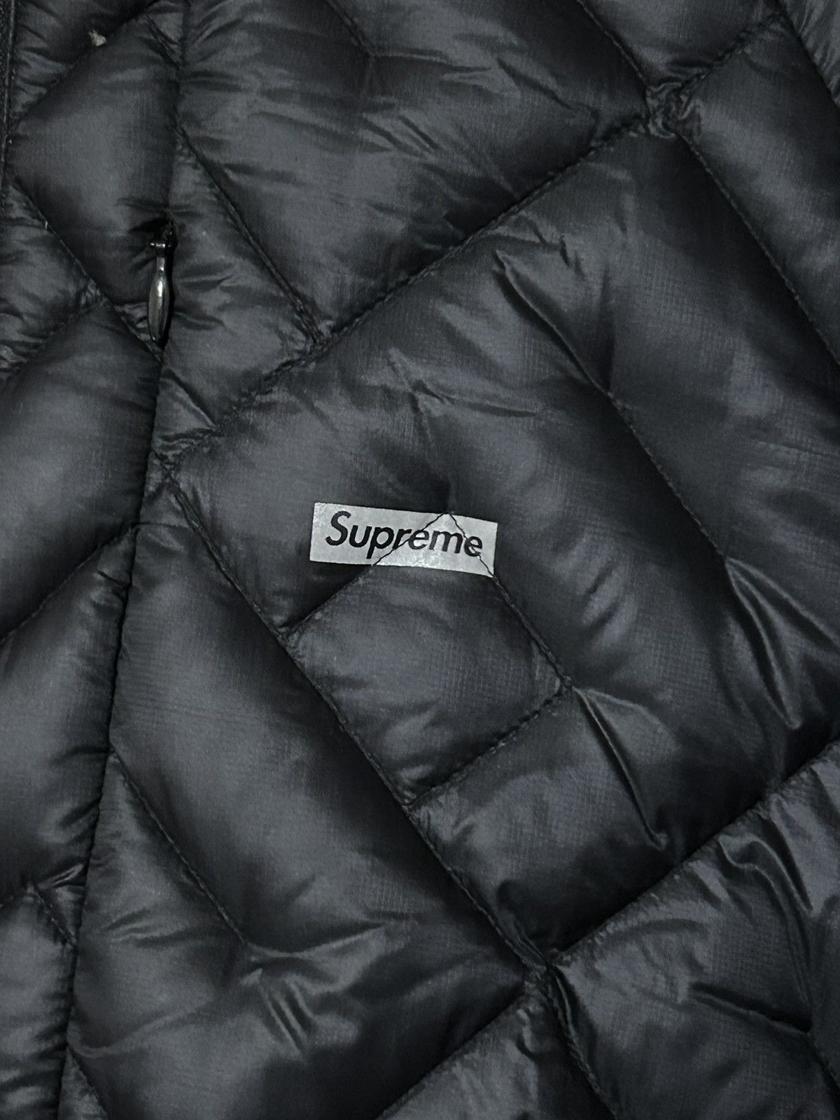 Supreme Supreme Spellout Quilted Lightweight Down Jacket Black SS22 Size US L / EU 52-54 / 3 - 5 Thumbnail