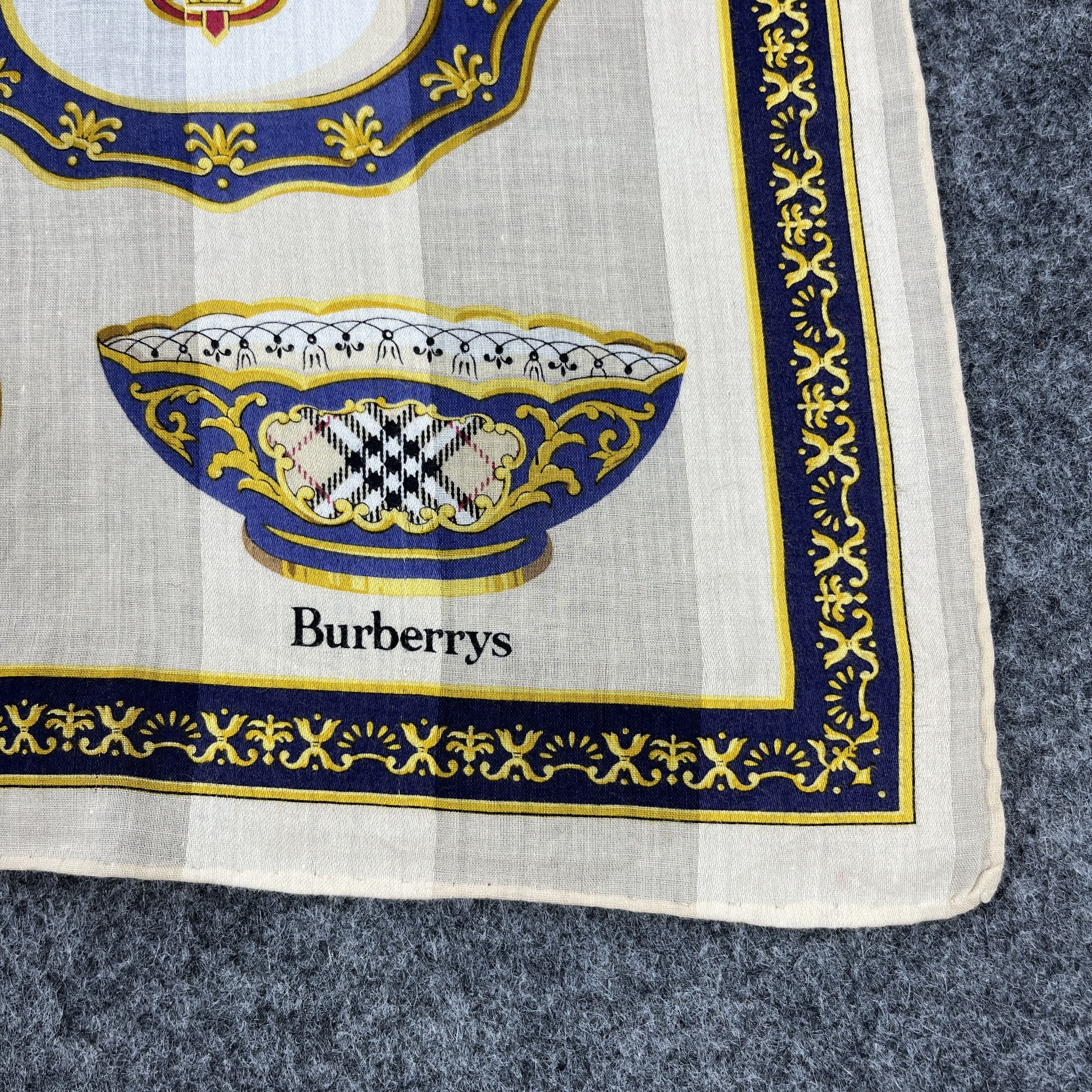 Burberry Burberry Handkerchief / Bandana / Neckerchief B910 Size ONE SIZE - 3 Thumbnail