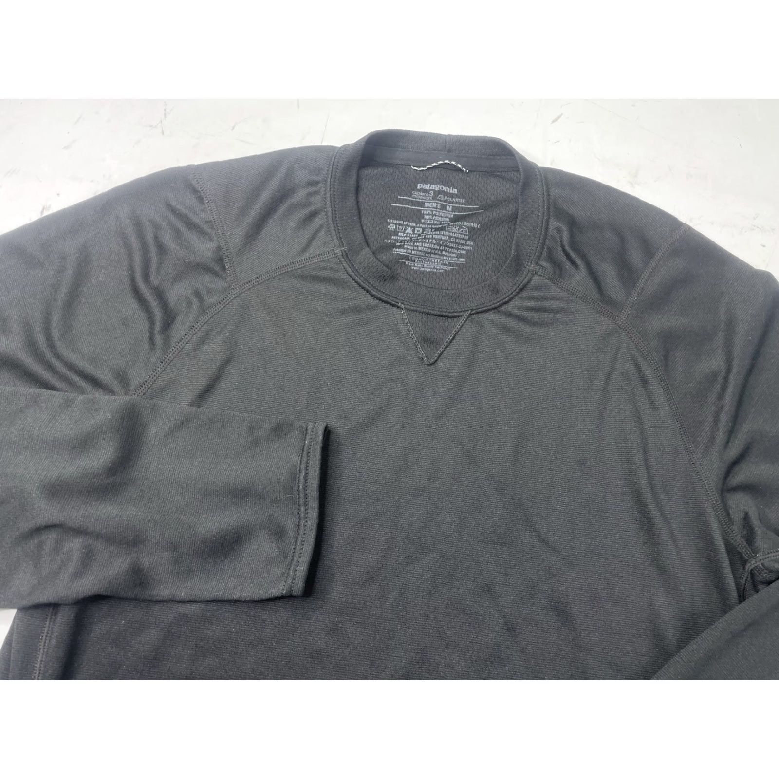Patagonia Patagonia Men’s Capilene Midweight Baselayer Crew Long Sleeve Shirt Black M Size US M / EU 48-50 / 2 - 2 Thumbnail