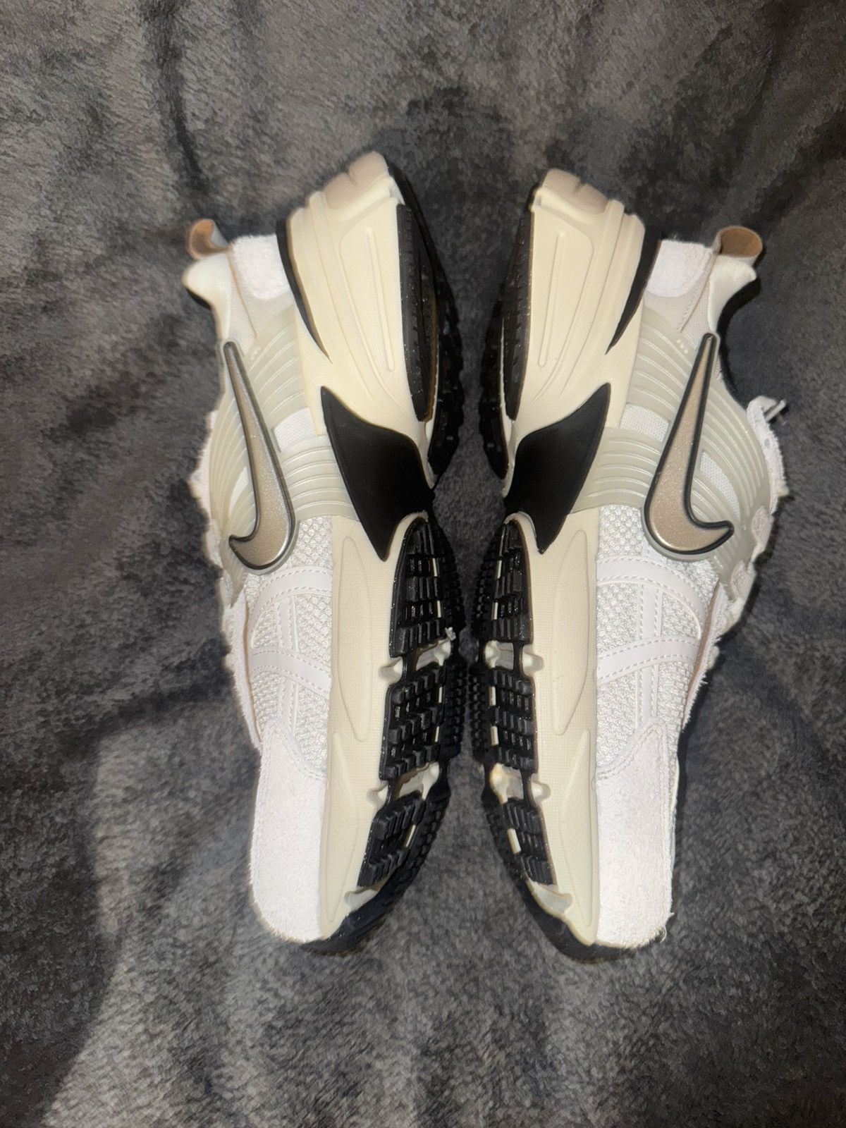 Nike W Nike V2K RUN Size US 9 / EU 42 - 6 Thumbnail