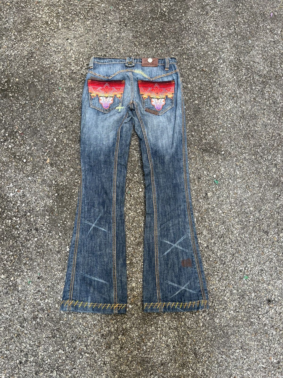 Japanese Brand Flared Antik Denim Embroidery Bootcut Pants Size 25" / US 0 / IT 36 - 1 Thumbnail