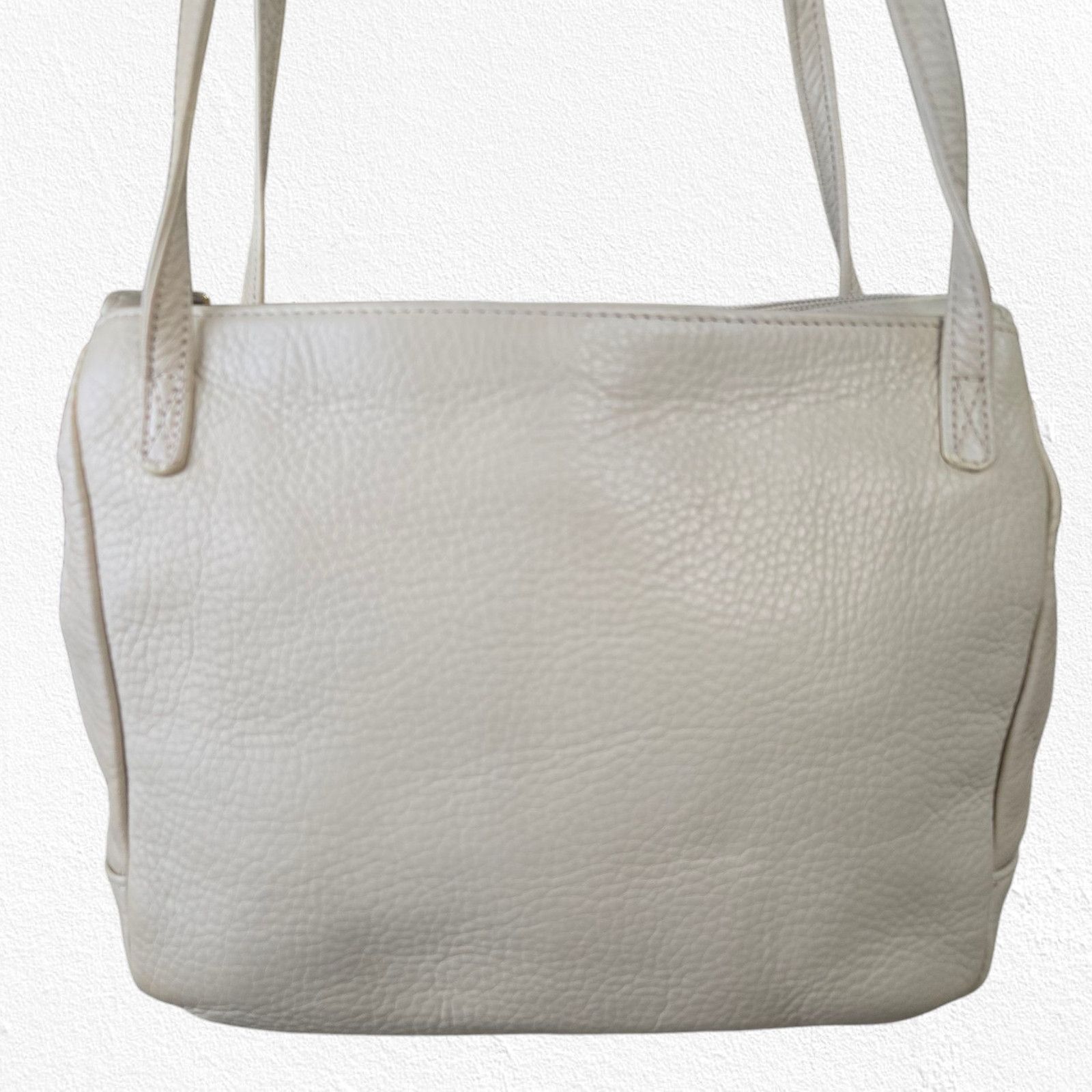 Vintage Vintage Beige Pebbled Leather Shoulder Bag Size ONE SIZE - 3 Thumbnail