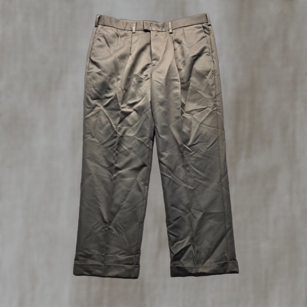 Dockers DOCKERS Pants Khakis Dockers Classic Fit 38x30 Beige Beige Tan Khakis Chinos Casual Mens 38 X 30 Regular Inseam 30 Jeans Pants Mens Size US 38 / EU 54 - 1 Thumbnail