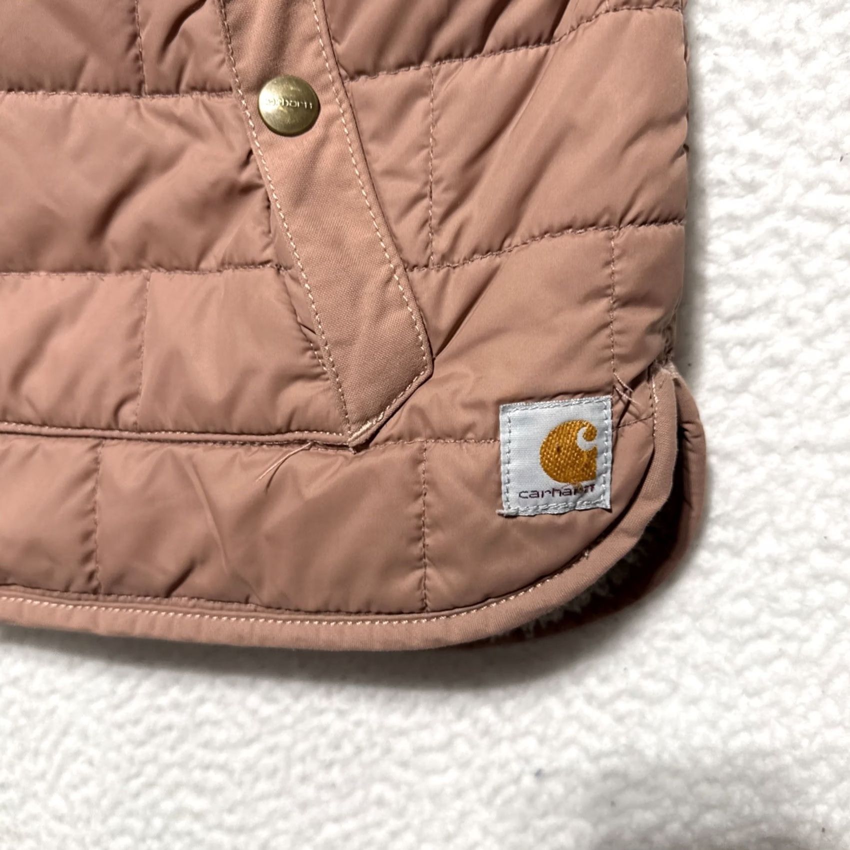 Carhartt Carhartt Vest Womens Small Dusty Rose Reversible Sherpa Lined Nylon Puffer Zip Pocket Logo Embroidered Short Length Spring Winter Fall Size S / US 4 / IT 40 - 2 Thumbnail