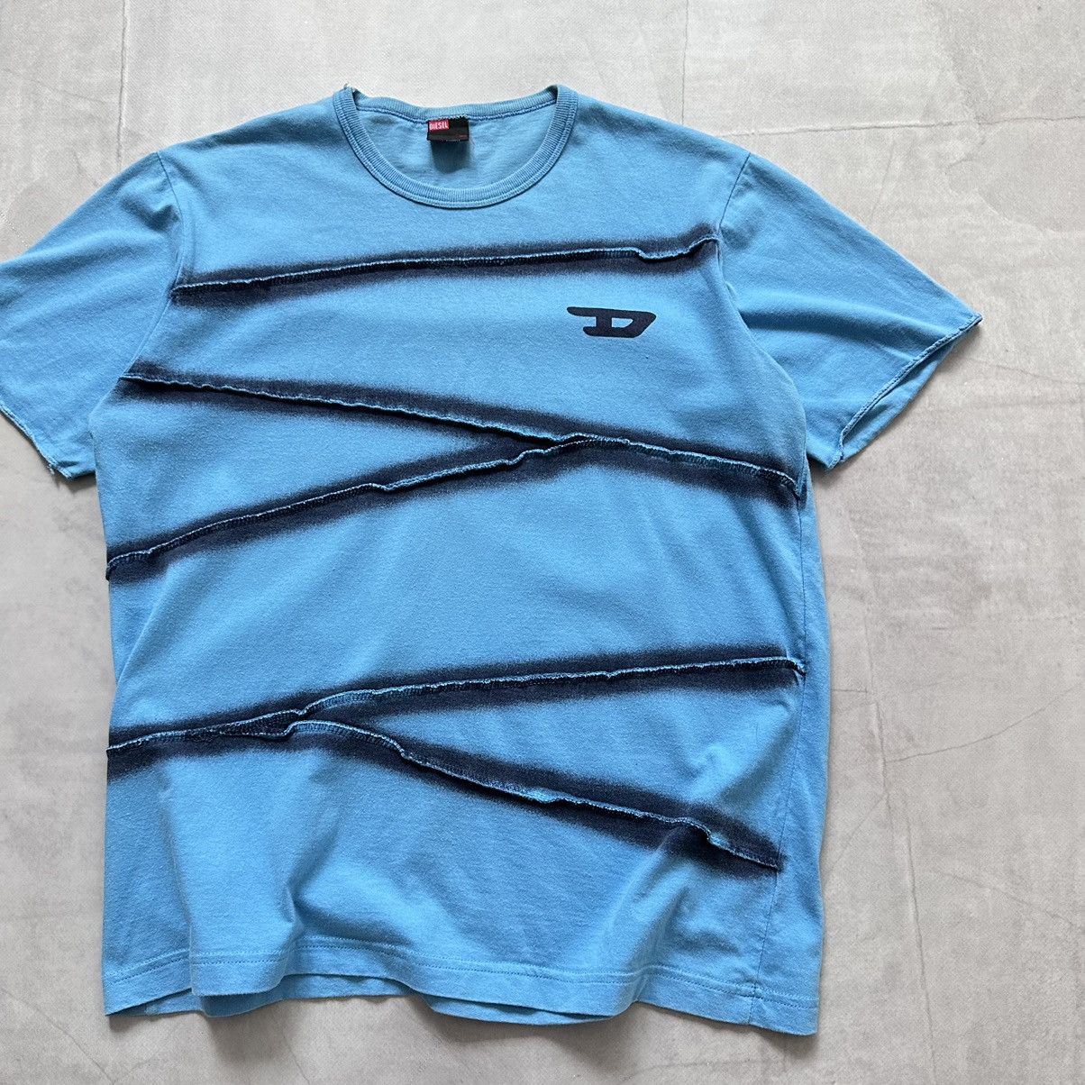 Diesel Vintage Diesel Painted T Shirt D Logo Oakley Vibe Size US M / EU 48-50 / 2 - 2 Thumbnail