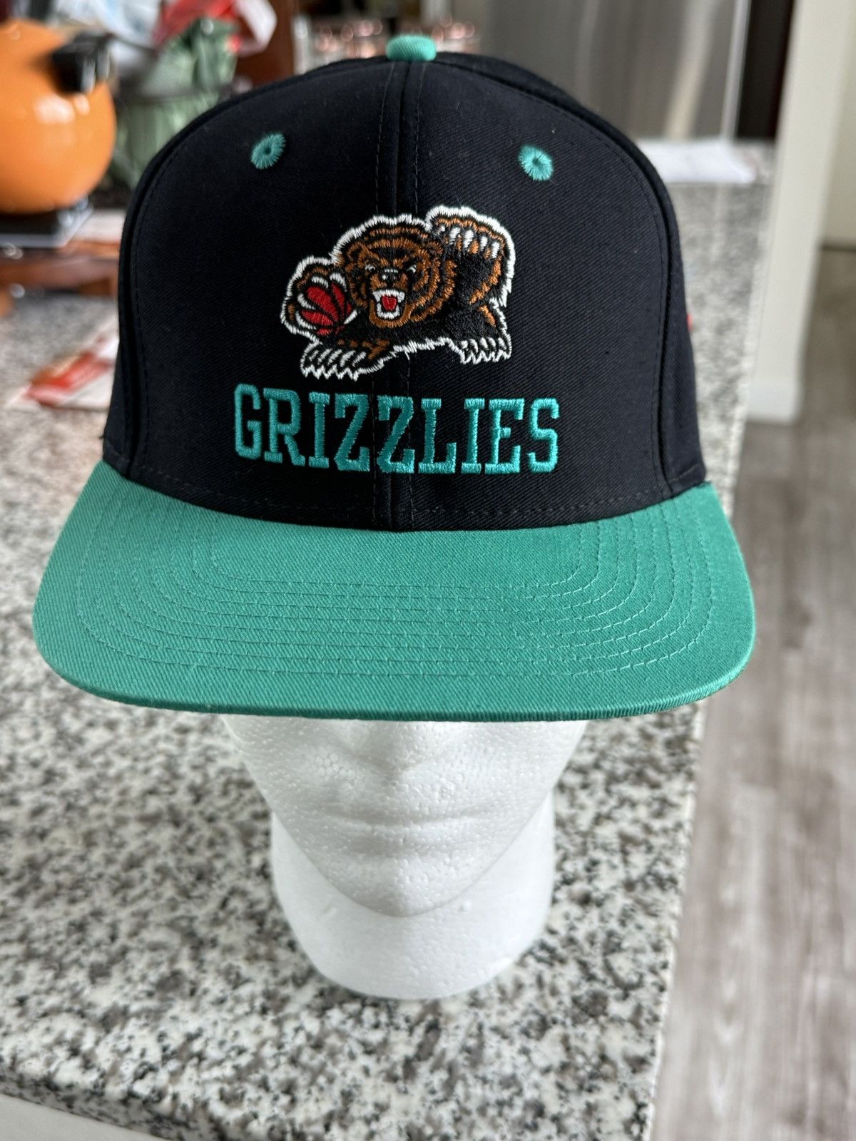 TISA Vancouver Grizzlies Classic Vintage TISA SnapBack Hat Size ONE SIZE - 3 Thumbnail