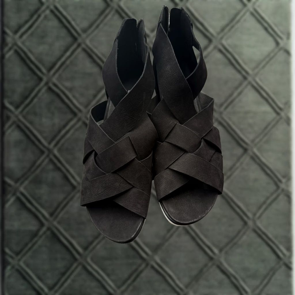Eileen Fisher Eileen Fisher Women's Sandals Sport Sneaker Flat Heel Zip Strappy Leather Black 11 Shoes Womens Size US 11 / IT 41 - 1 Thumbnail