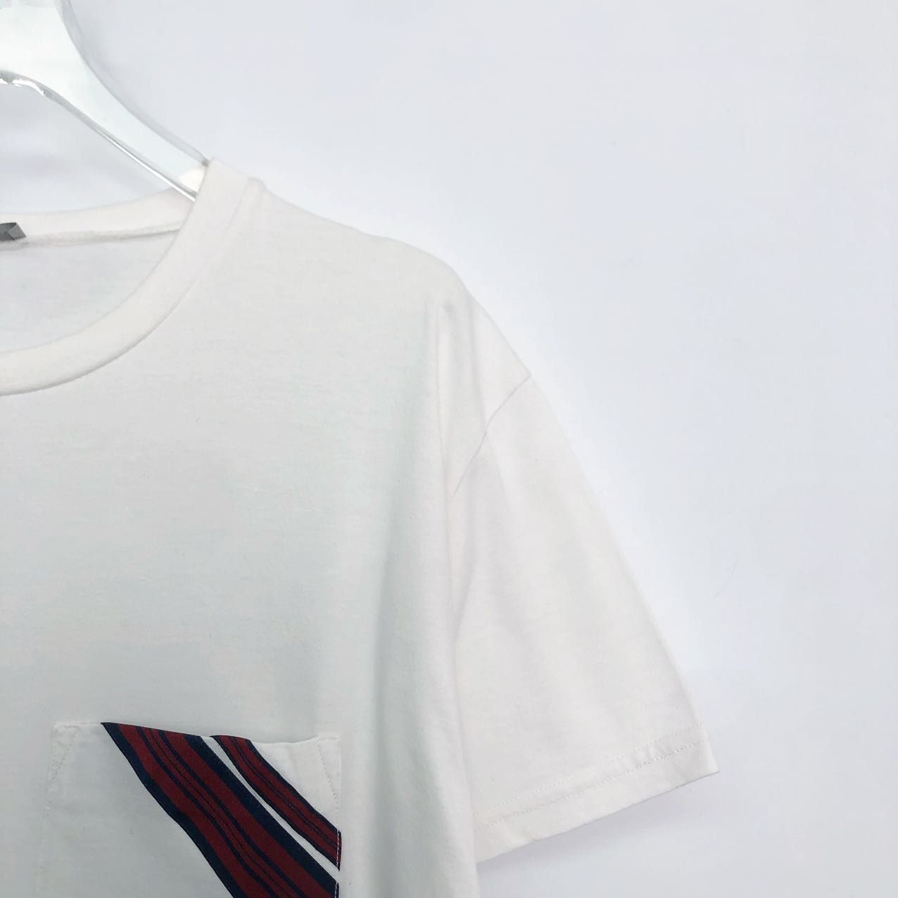 Dior Dior White Pocket Casual Crew Neck T-shirt K26WX Size US L / EU 52-54 / 3 - 3 Thumbnail
