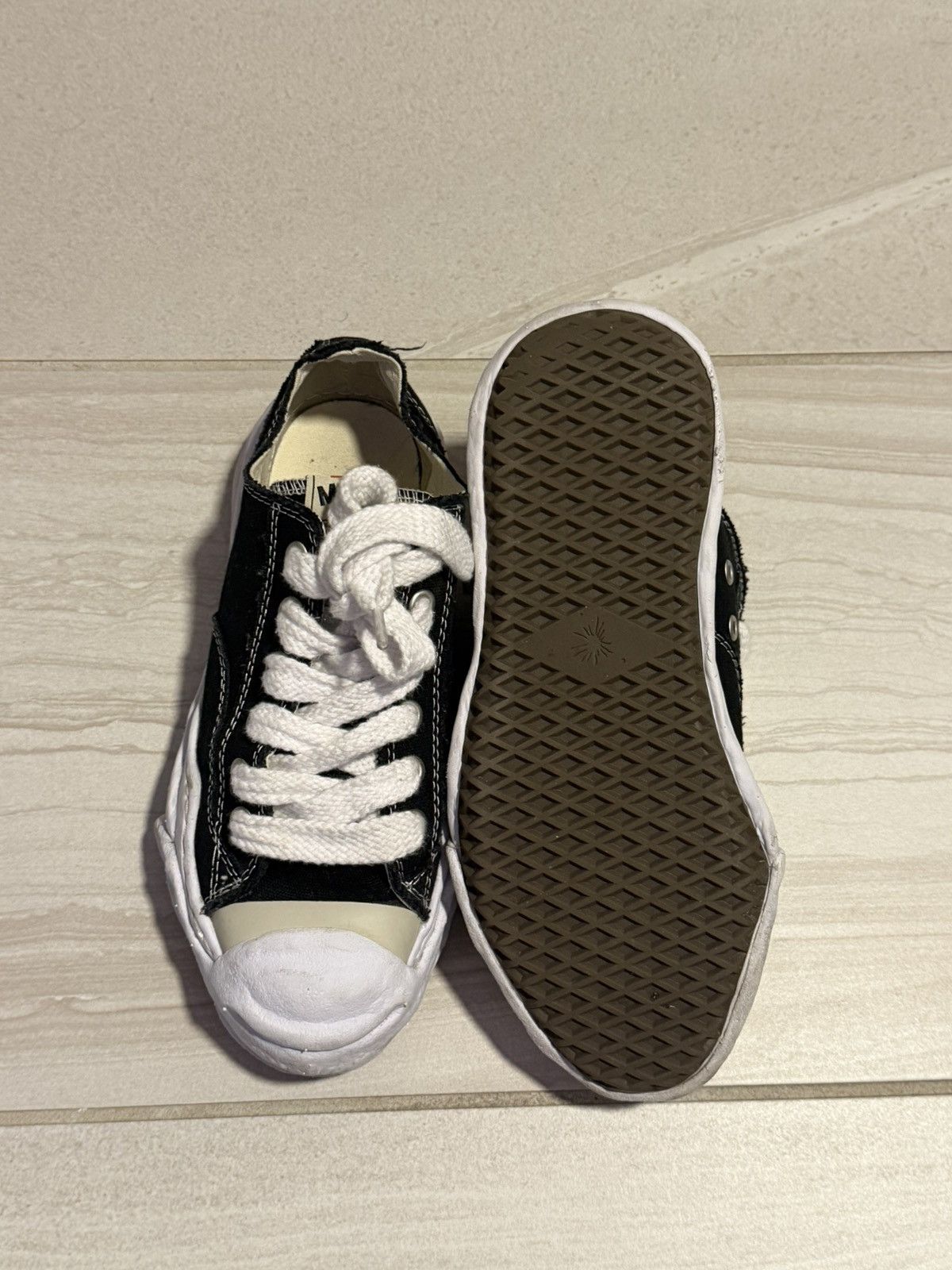 Maison MIHARA YASUHIRO Maison Mihara Yasuhiro Hank OG Sole Canvas Low Size US 7 / EU 40 - 9 Thumbnail