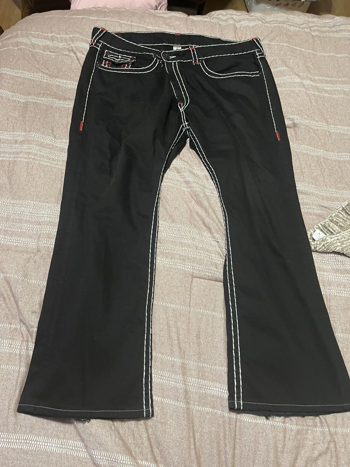 True Religion true religion super t vamp red and white stitch Size US 44 / EU 60 - 7 Thumbnail