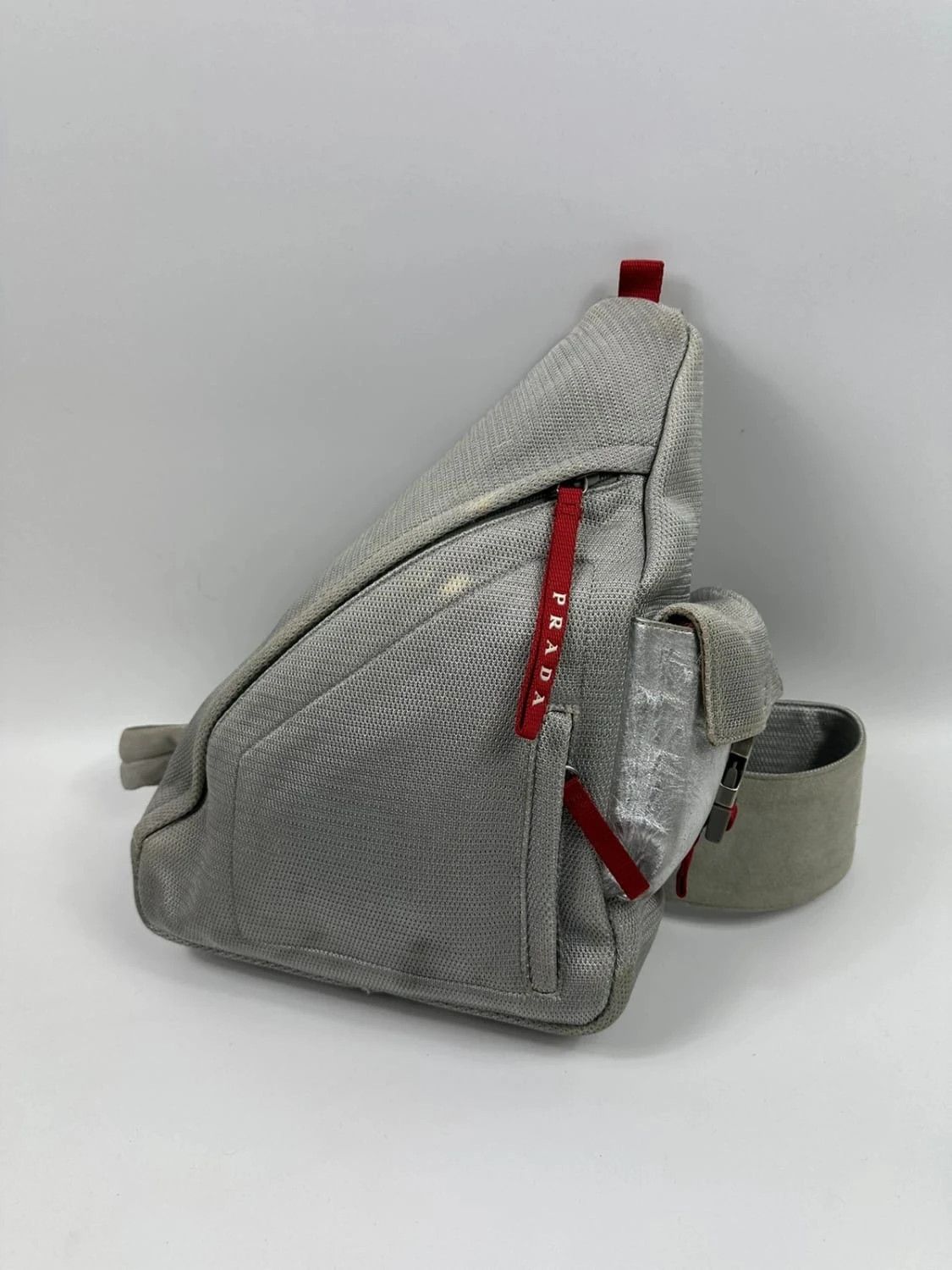 Prada Prada Sport 90’s Sling Bag crossbody grey silver mesh Size ONE SIZE - 3 Thumbnail