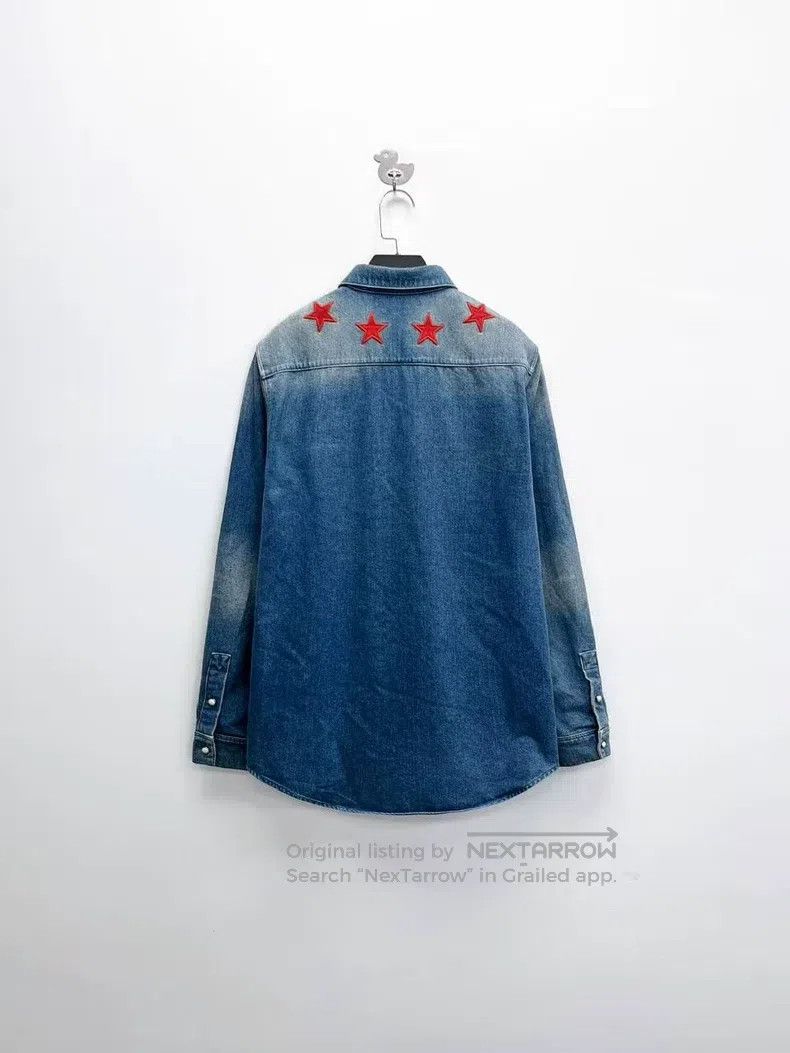 Givenchy Givenchy Washed Blue Front and Back Five Star Logo Denim S Size US S / EU 44-46 / 1 - 2 Thumbnail