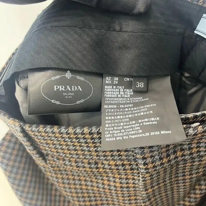 Prada Prada Multi-Color Wool Casual Men's Pants. Size US 26 / EU 42 - 4 Thumbnail