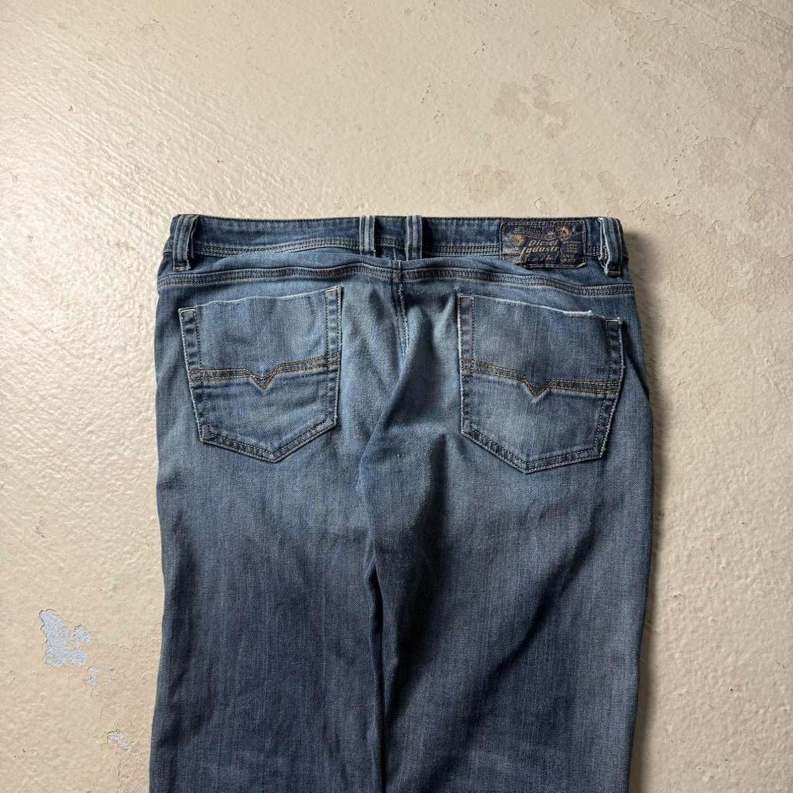 Diesel Diesel Viker 36x31 Men's Faded Distressed Bootcut Jeans Size US 36 / EU 52 - 6 Thumbnail