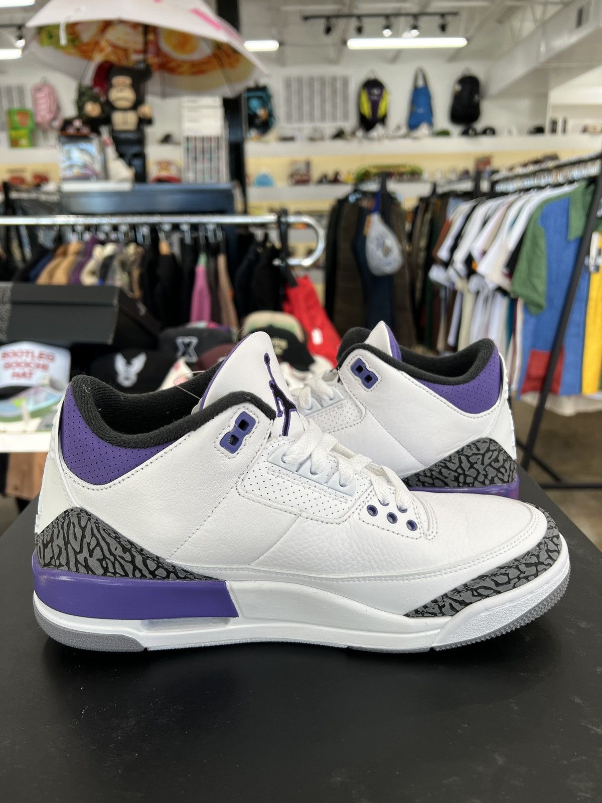Jordan Brand Jordan 3 Dark Iris Sz. 8.5 Size US 8.5 / EU 41-42 - 4 Thumbnail