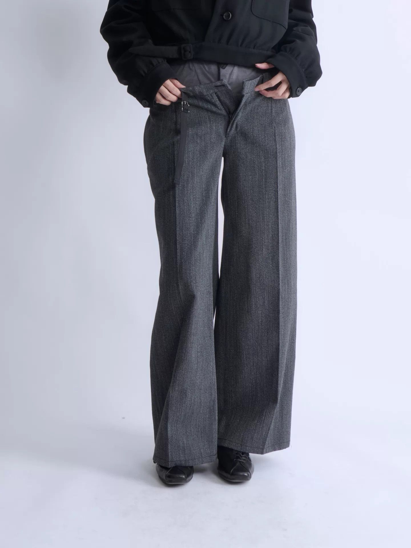 Miu Miu MIU MIU 90s-00s Gray Wool-Blend Neutral Tailored Trousers 38 Size 26" / US 2 / IT 38 - 1 Thumbnail