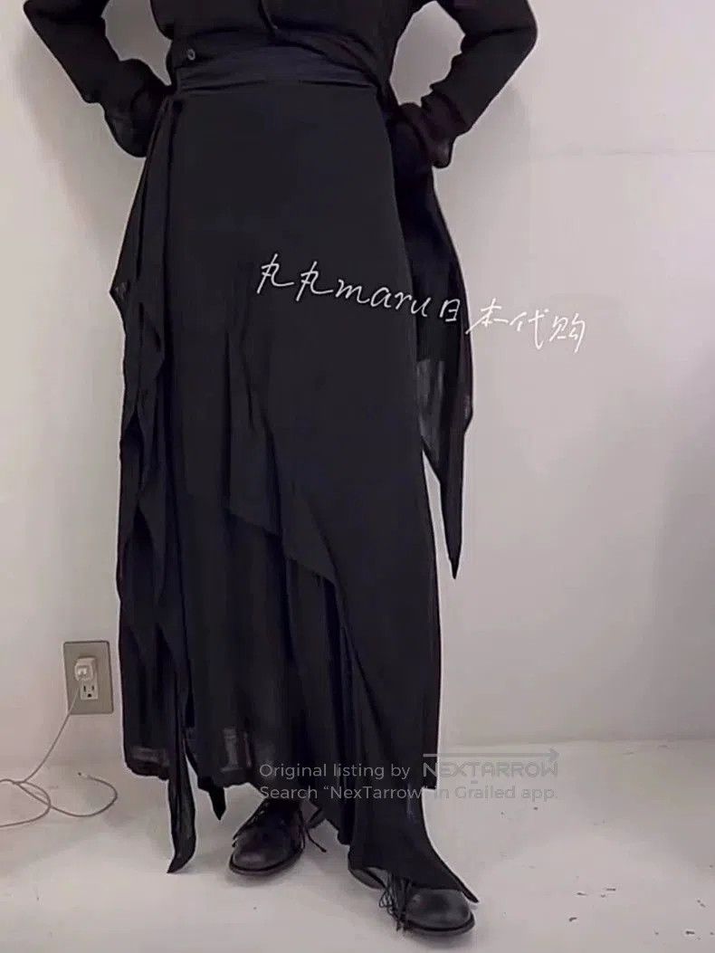 Yohji Yamamoto Yohji Yamamoto 2022SS Asymmetric Skirt. Size US 26 / EU 42 - 2 Thumbnail