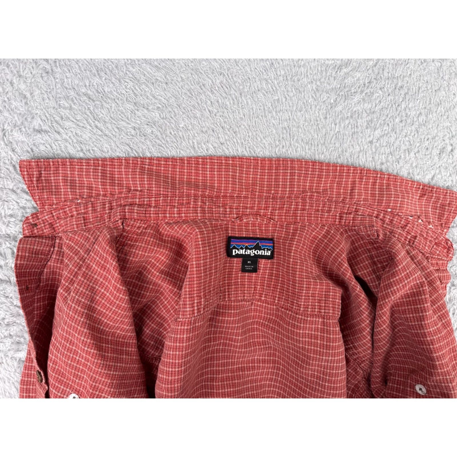Patagonia VINTAGEPatagonia Shirt Mens XL Red Plaid Button-Up Back Step Shirt Cotton READ Size US XL / EU 56 / 4 - 2 Thumbnail