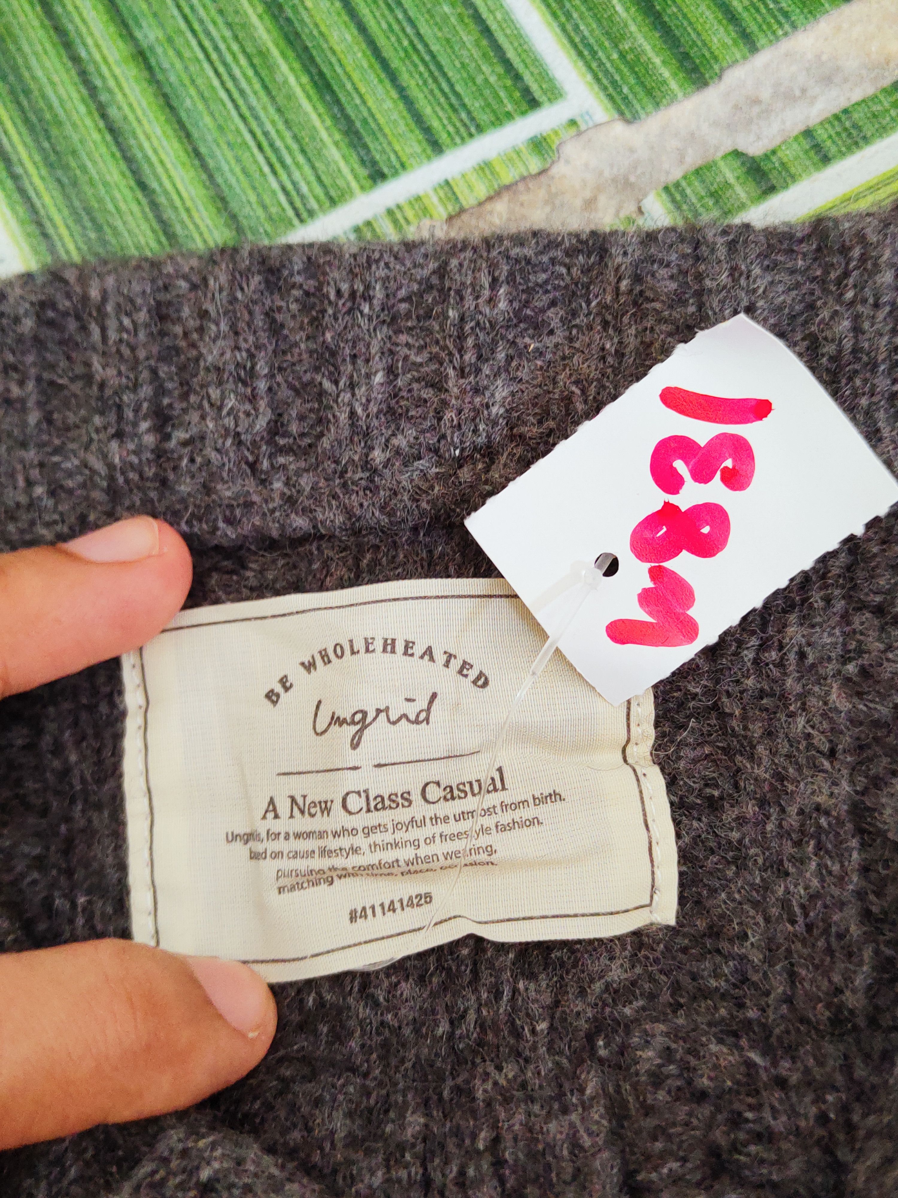 Aran Isles Knitwear × Japanese Brand × Vintage Ungrid Black Knitwear Sweatshirts #W831 Size US M / EU 48-50 / 2 - 11 Thumbnail