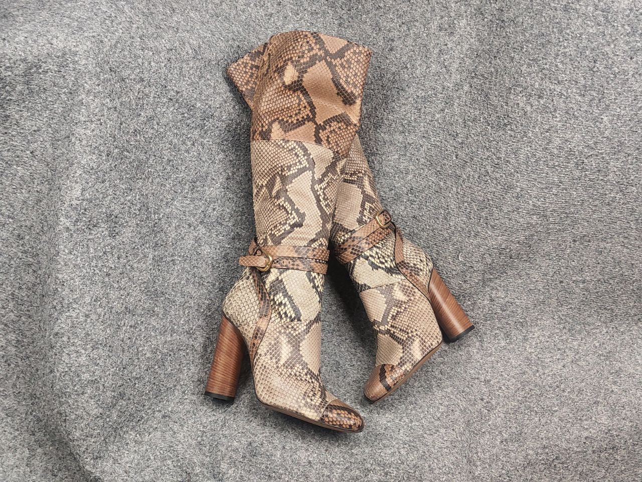 Gucci Gucci Authentic Python Snake Horsebit Knee Zip High Boots Size US 9.5 / IT 39.5 - 1 Thumbnail