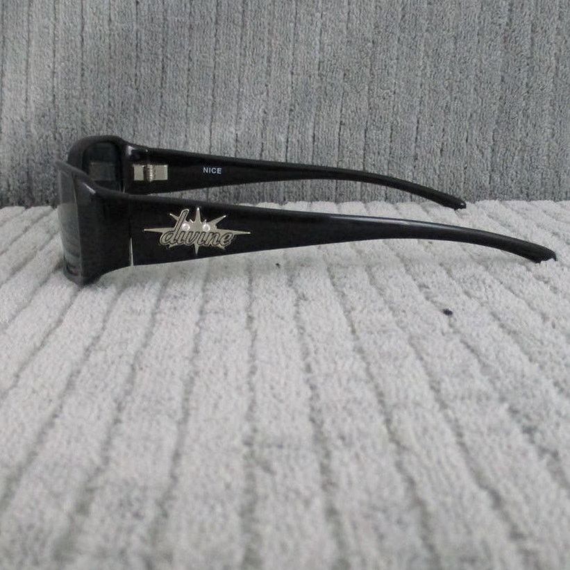 Other New Divine Eyewear Nice Black/Smoke Sunglasses Women's NWT Size ONE SIZE - 3 Thumbnail