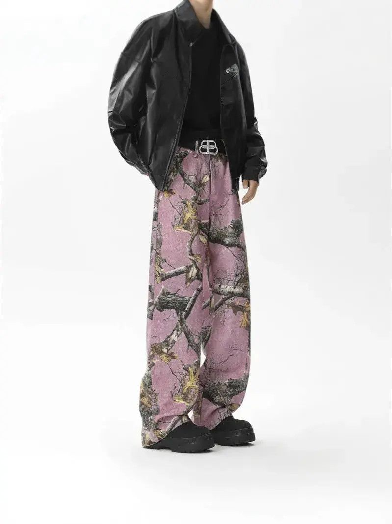 Japanese Brand Retro loose graffiti maple leaf jeans Size US 32 / EU 48 - 3 Thumbnail
