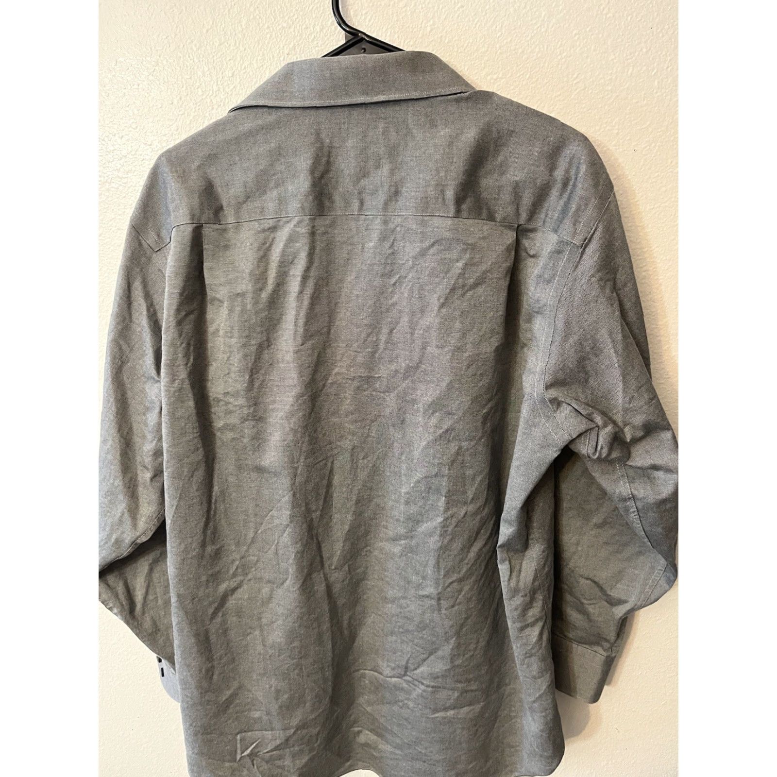 Lord & Taylor VINTAGE LORD & TAYLOR Dress Shirt 16.5 32/33 Gray Long Sleeve Button Up Mens Regular 100% Cotton Size US L / EU 52-54 / 3 - 2 Thumbnail