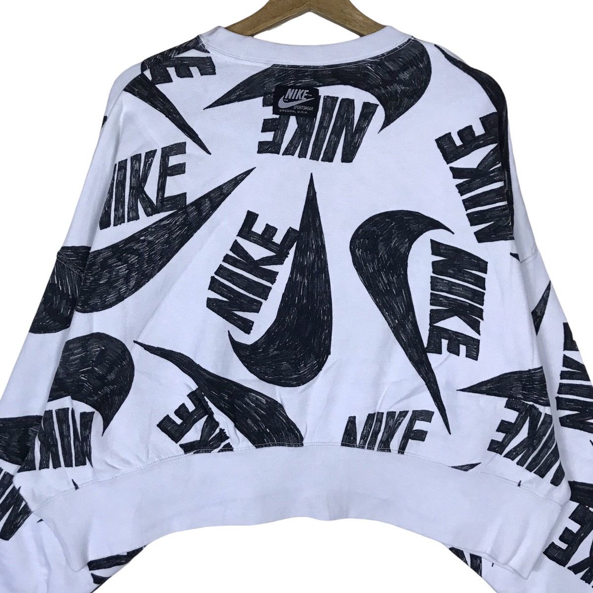 Nike Nike All Over Print Pullover Jumper Sweatshirt Size M / US 6-8 / IT 42-44 - 5 Thumbnail