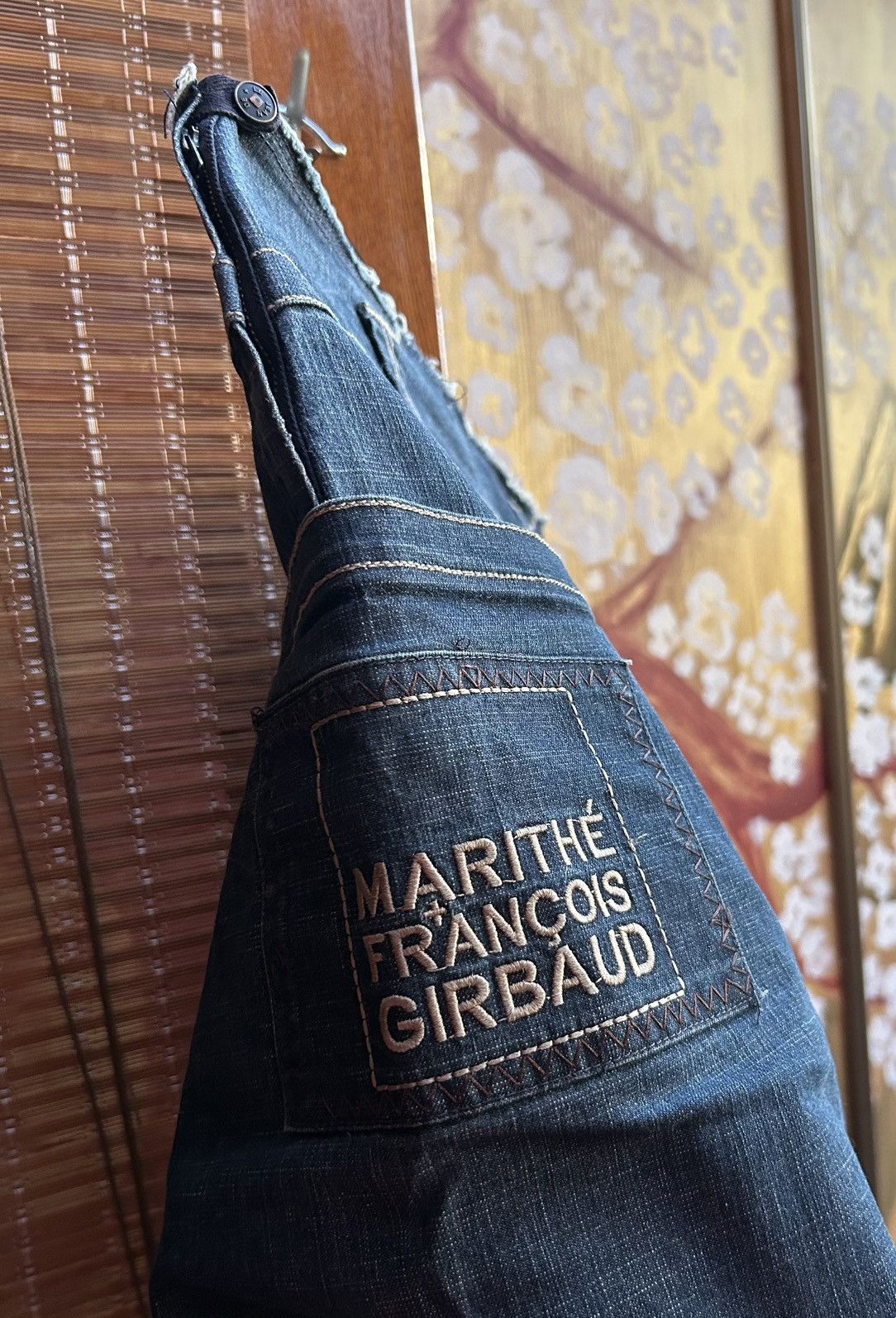 Marithe + Francois Girbaud M+F Girbaud Denim Knee Length Skirt Raw Cut Distressed Size 32" / US 10 / IT 46 - 7 Thumbnail