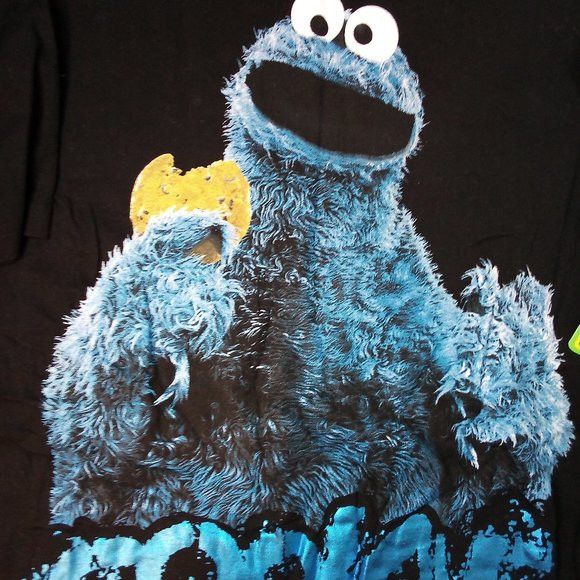 NWT Sesame Street Workshop Cookie Monster T-Shirt