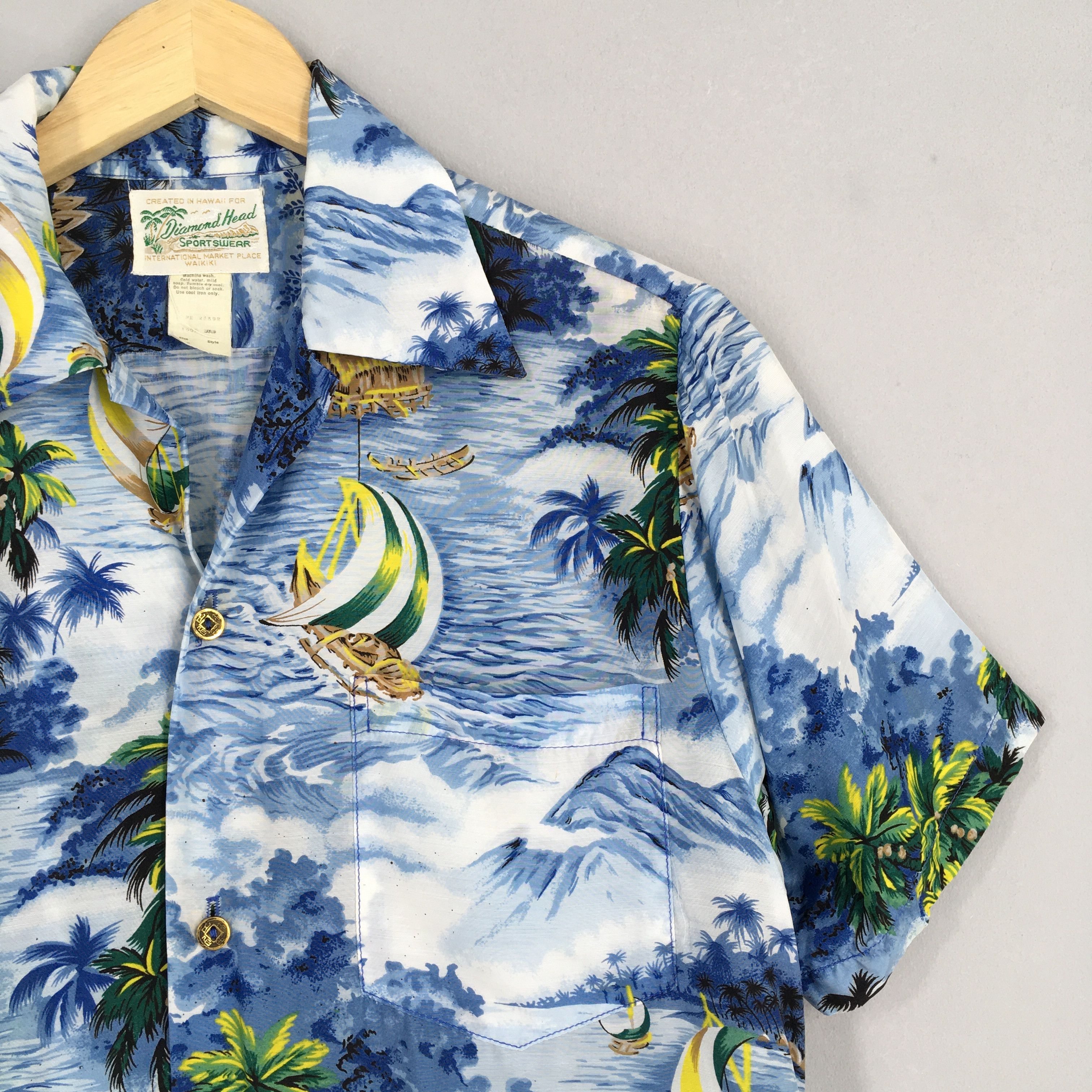 Diamond Head 1960s Diamond Head Sportswear Surfing Beach Rayon Shirt S Size US S / EU 44-46 / 1 - 2 Thumbnail