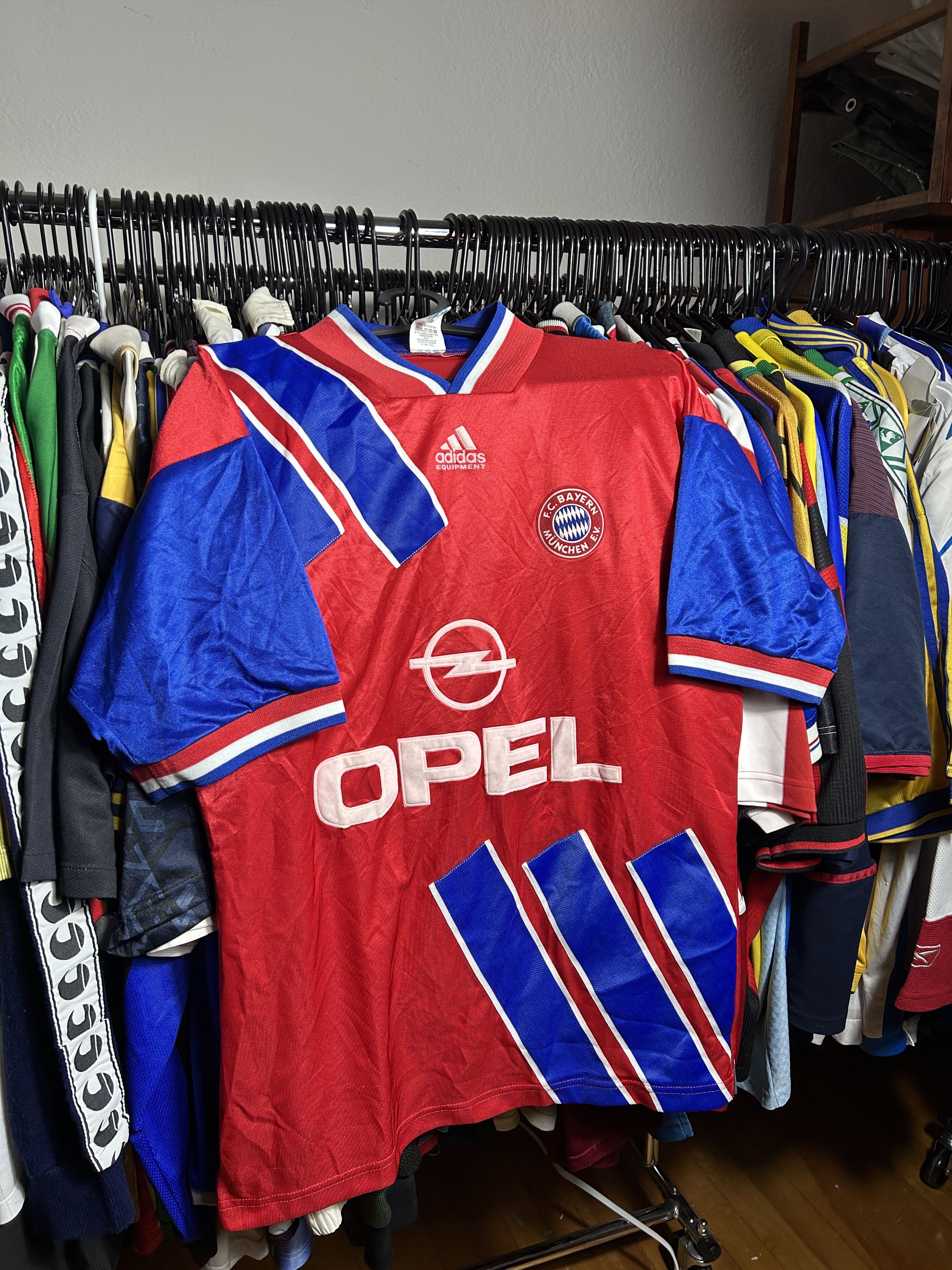 Adidas Fc Bayern Munich 1993/94 Home Jersey Size US M / EU 48-50 / 2 - 1 Thumbnail