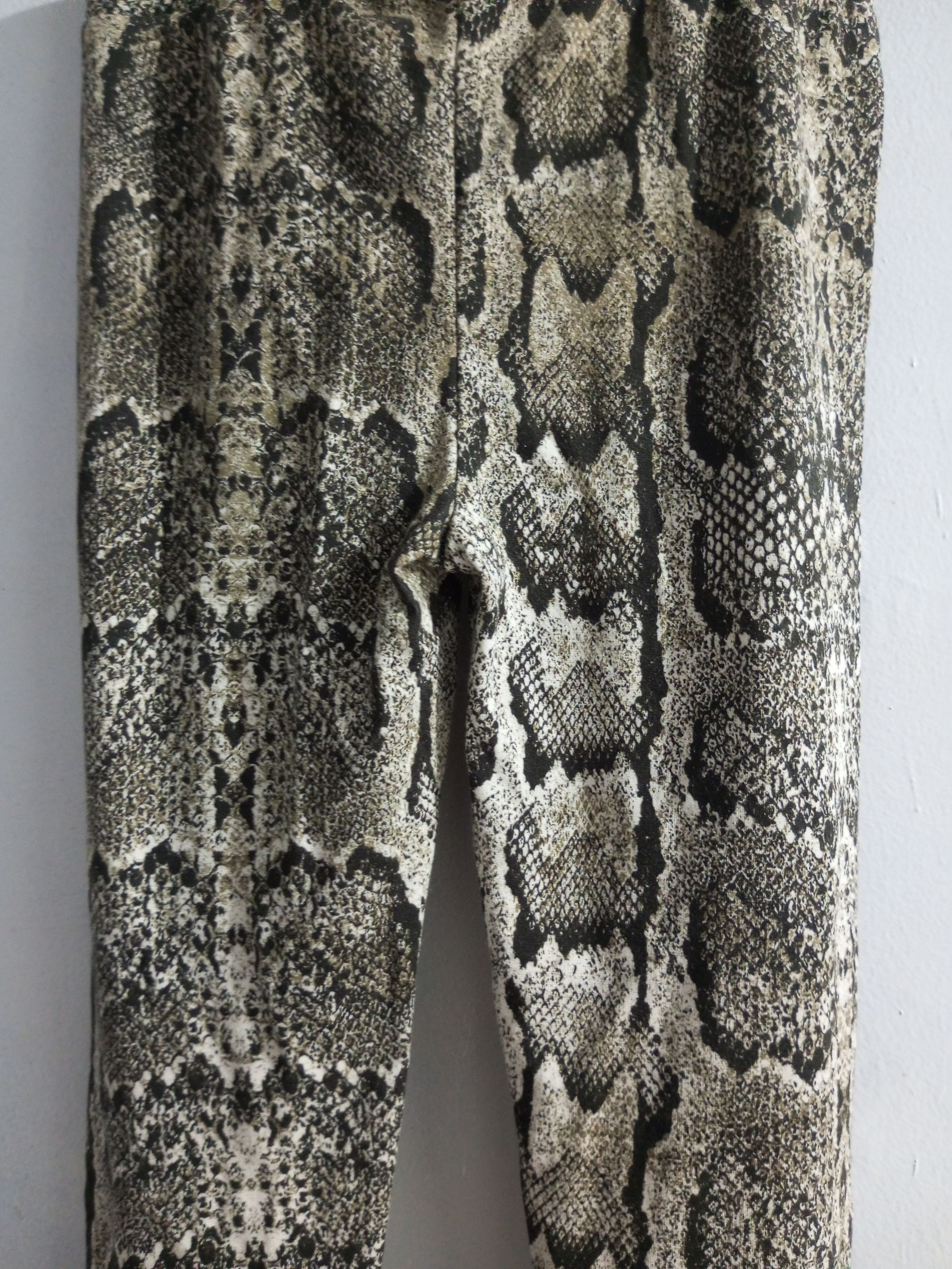 H&M Vintage H&M snake skin print legging stretch Size 29" - 3 Thumbnail