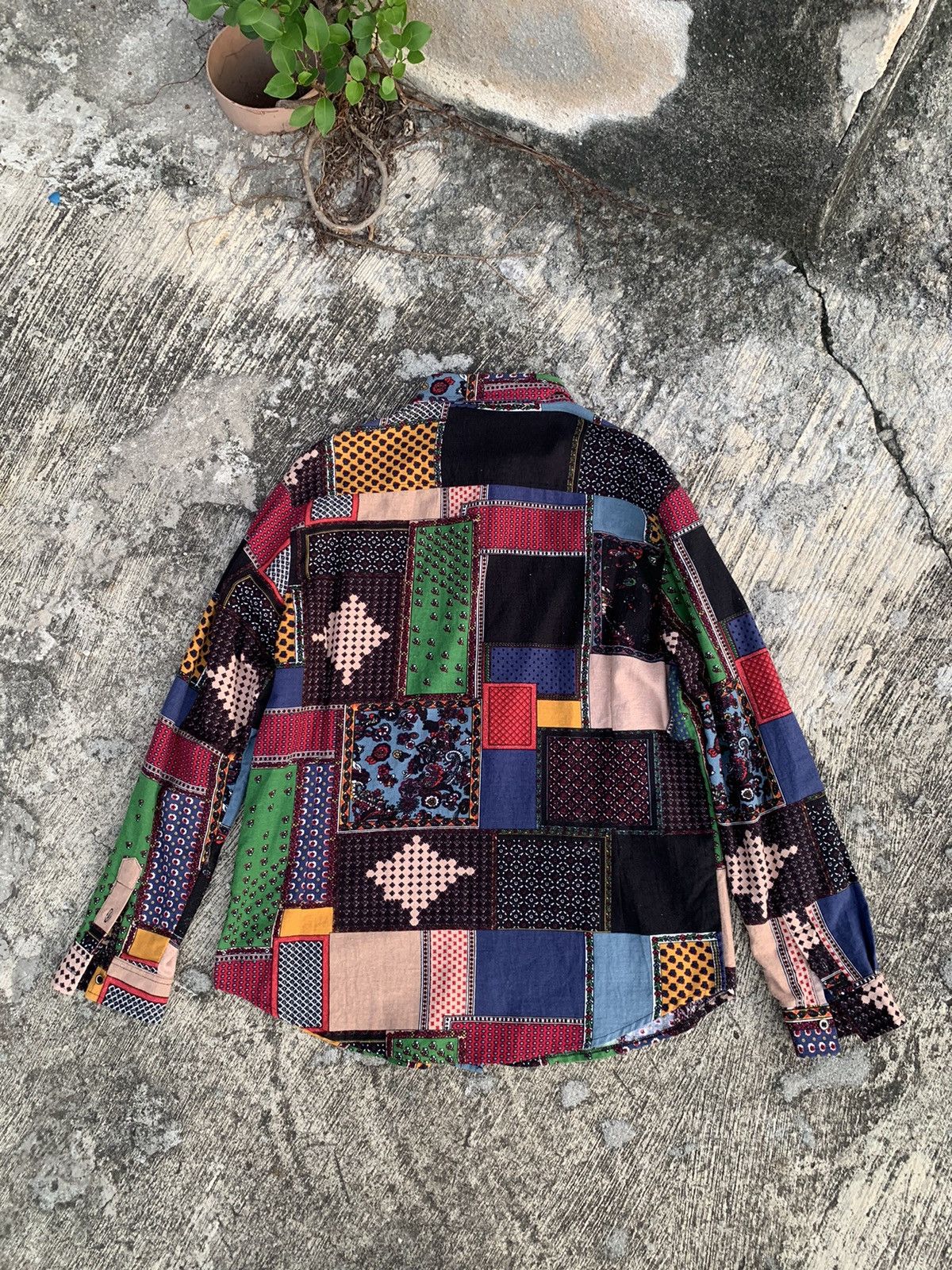 Designer × Issey Miyake × Japanese Brand Rare 🔥 multicolor longsleeve button up patchwork style Size XL / US 12-14 / IT 48-50 - 9 Thumbnail