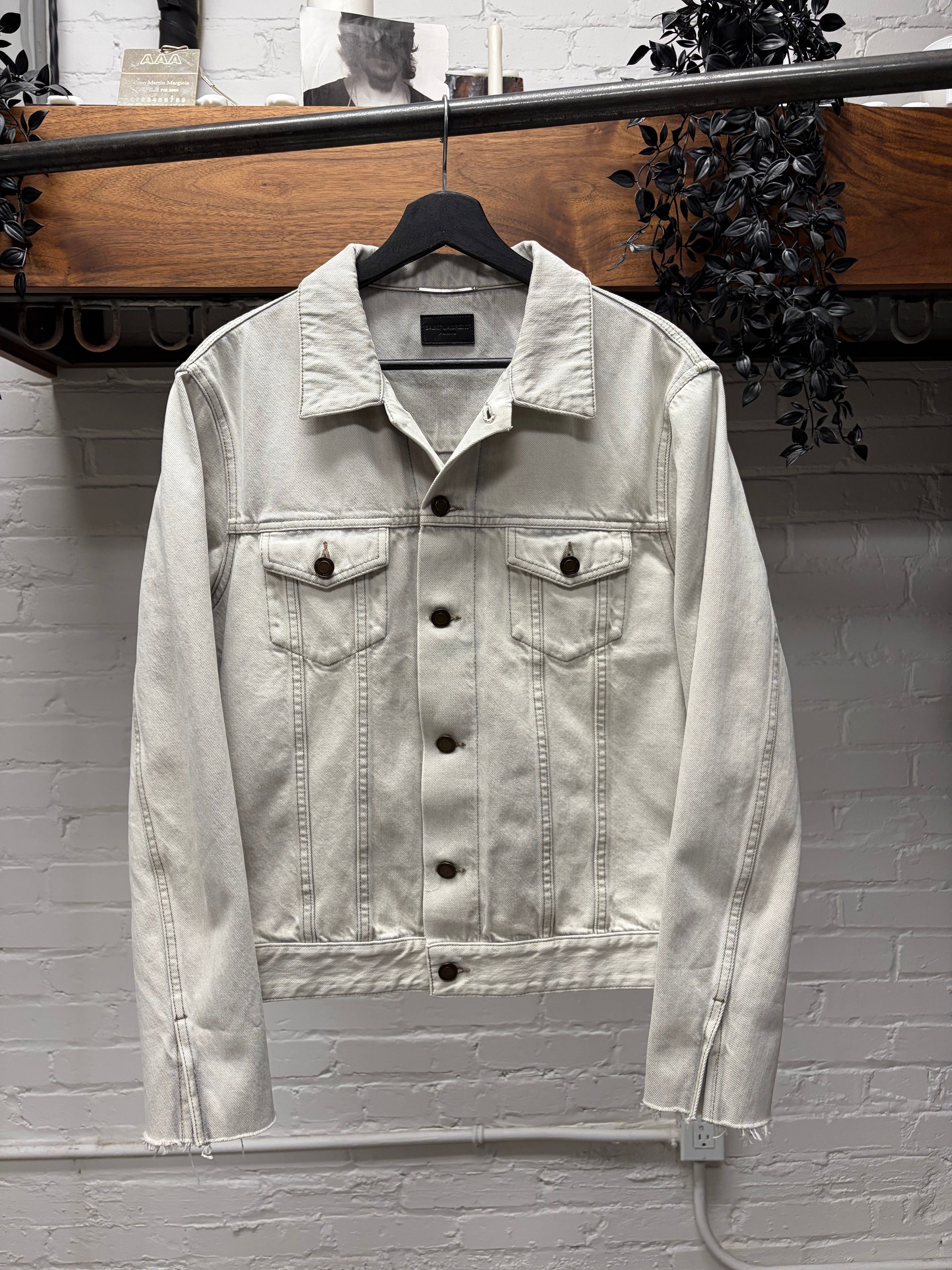 Saint Laurent Paris 2020 Saint Laurent Paint Coated White Denim Trucker Jacket Size US XL / EU 56 / 4 - 1 Thumbnail