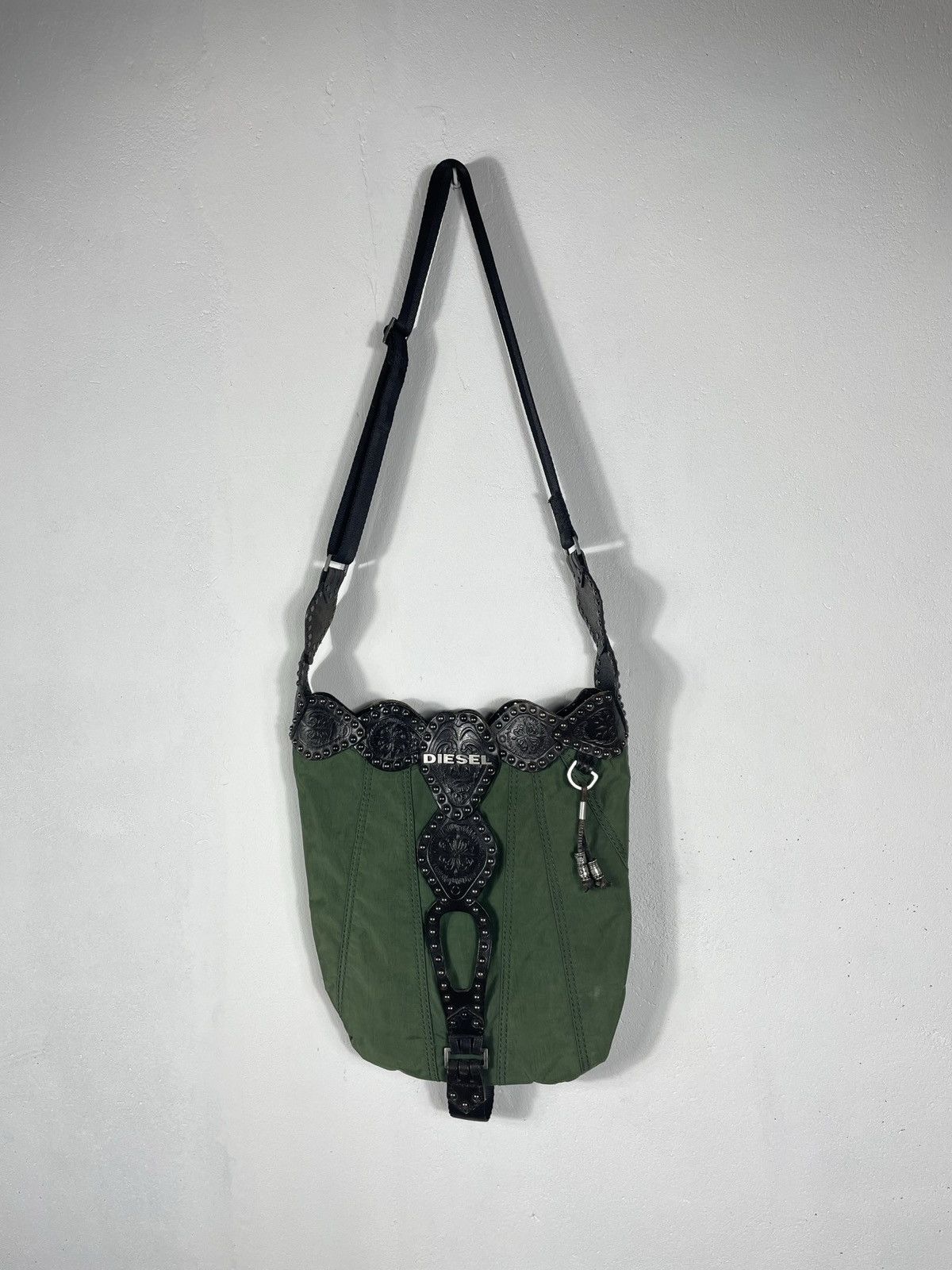Diesel × Japanese Brand × Vintage Diesel Retro 00s Leather Nylon Avant Garde Shoulder Hand Bag Size ONE SIZE - 2 Thumbnail