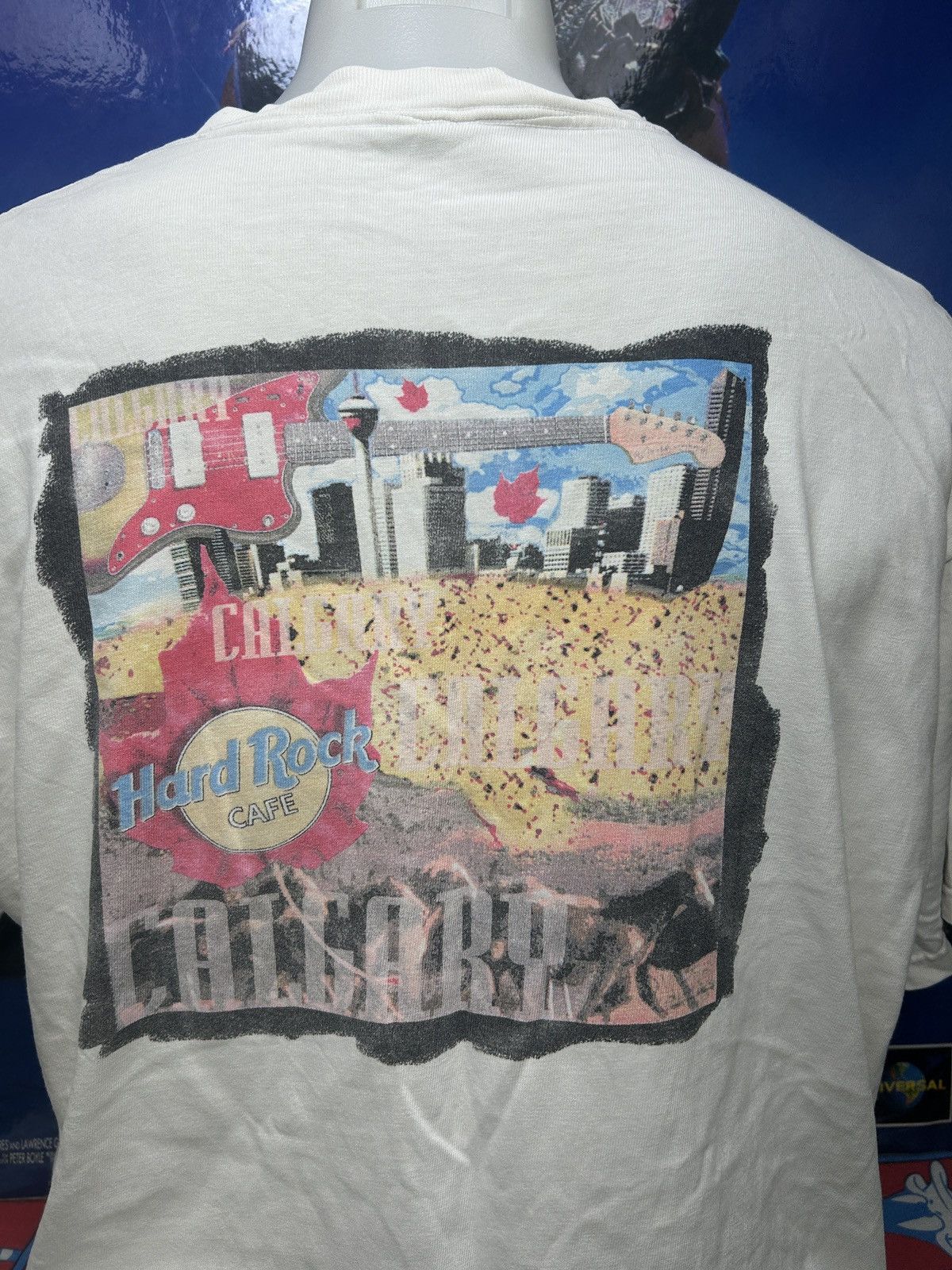 Hard Rock Cafe Vintage Hard Rock Cafe Calgary Size XL Size US XL / EU 56 / 4 - 4 Thumbnail