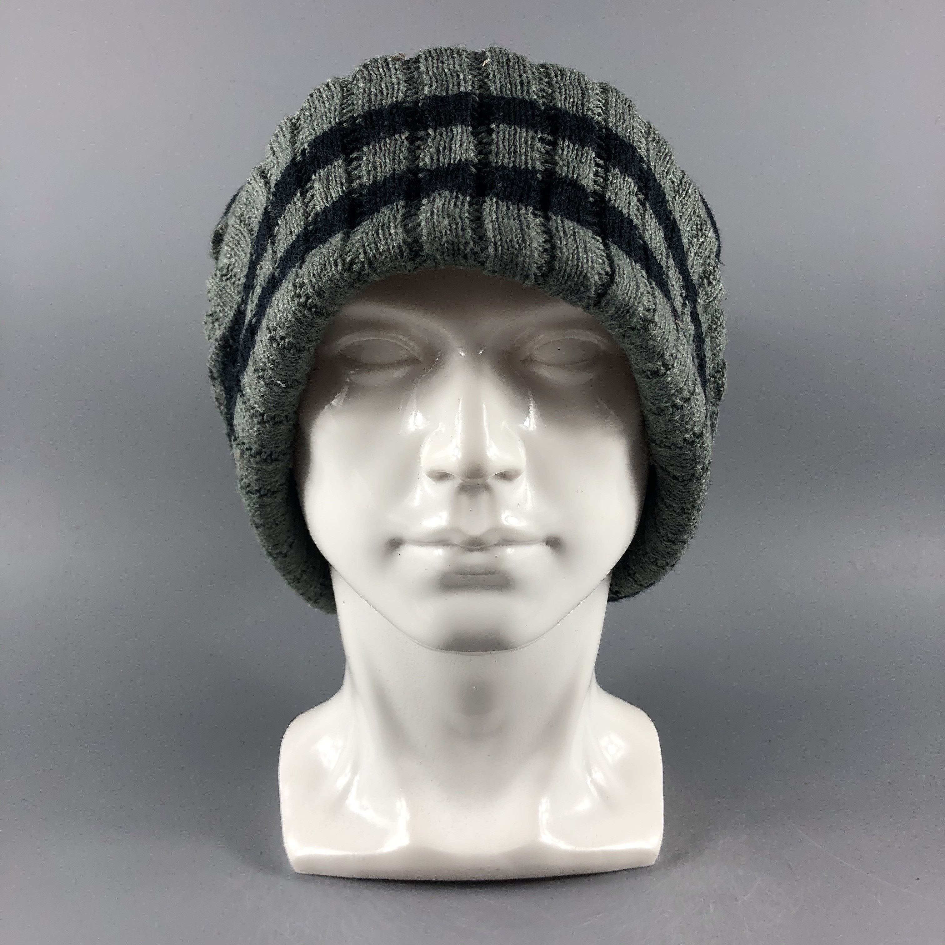 image of Vintage Hats Stripe Beanie Bobble Snow Cap B1320, Men's