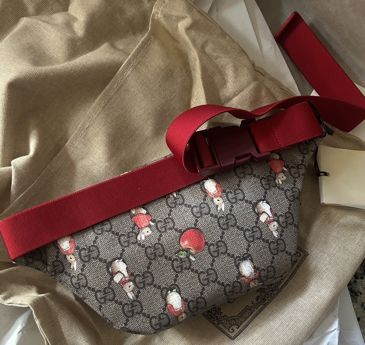 Gucci GUCCI X PETER RABBIT GG Supreme Monogram Rabbit Belt Bag Size ONE SIZE - 4 Thumbnail