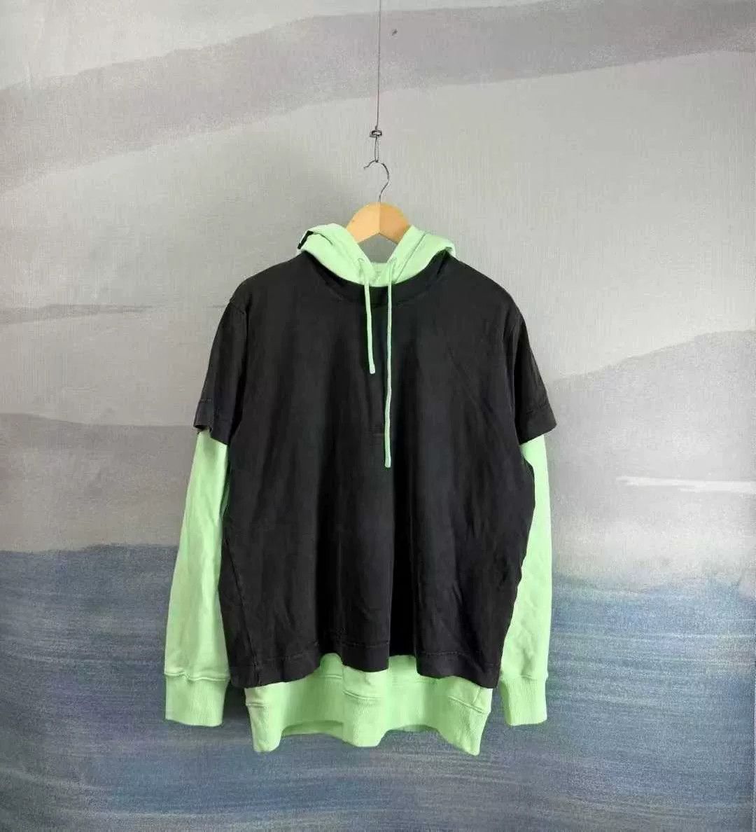 Givenchy Givenchy Black Green Hooded Sweatshirt Size US XS / EU 42 / 0 - 1 Thumbnail
