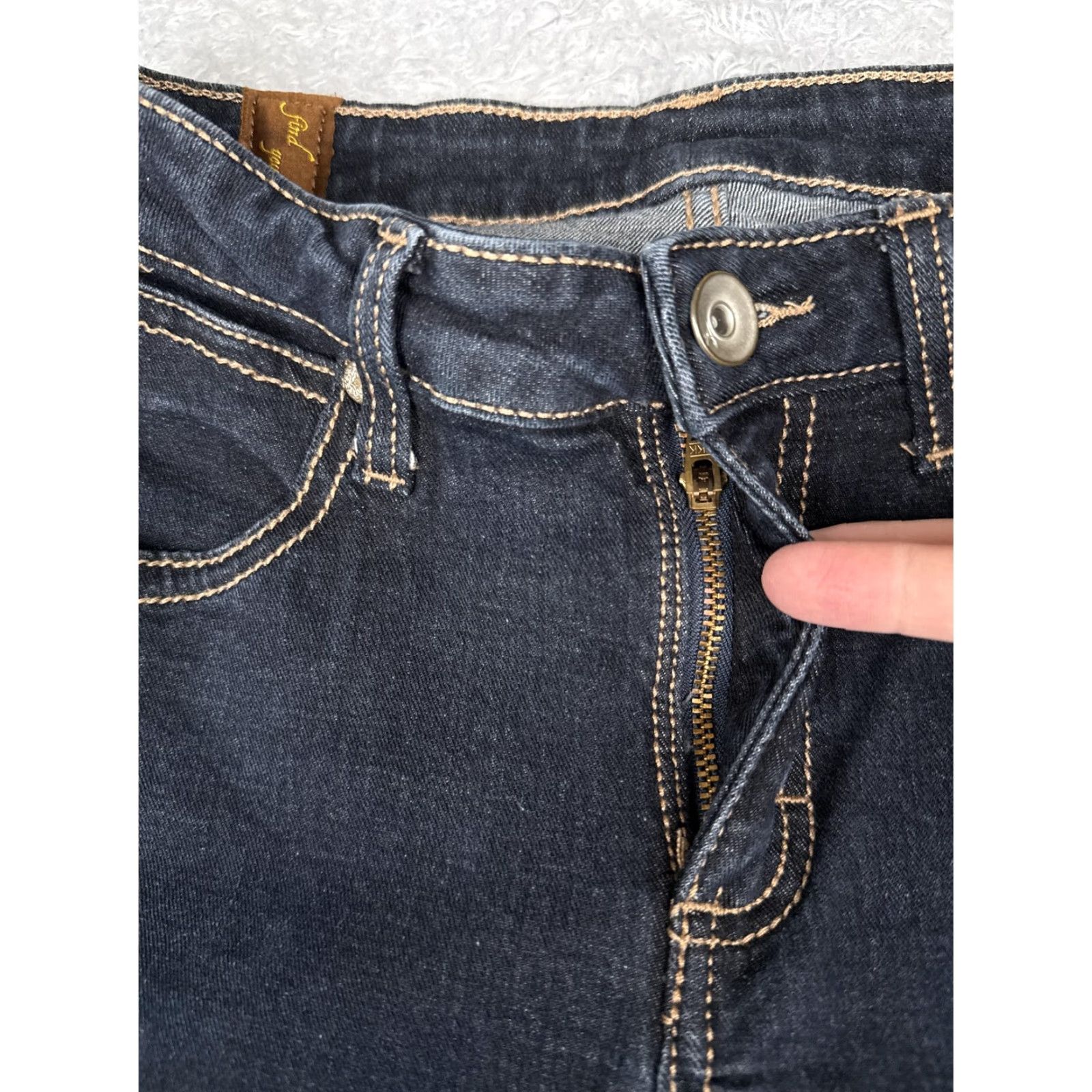 Wrangler Aura Wrangler Jeans Womens Bootcut Denim 28x30 Dark Wash Embroidered Pockets Stretch Jeans 90s Southwestern Mens? Size 28" / US 6 / IT 42 - 5 Thumbnail