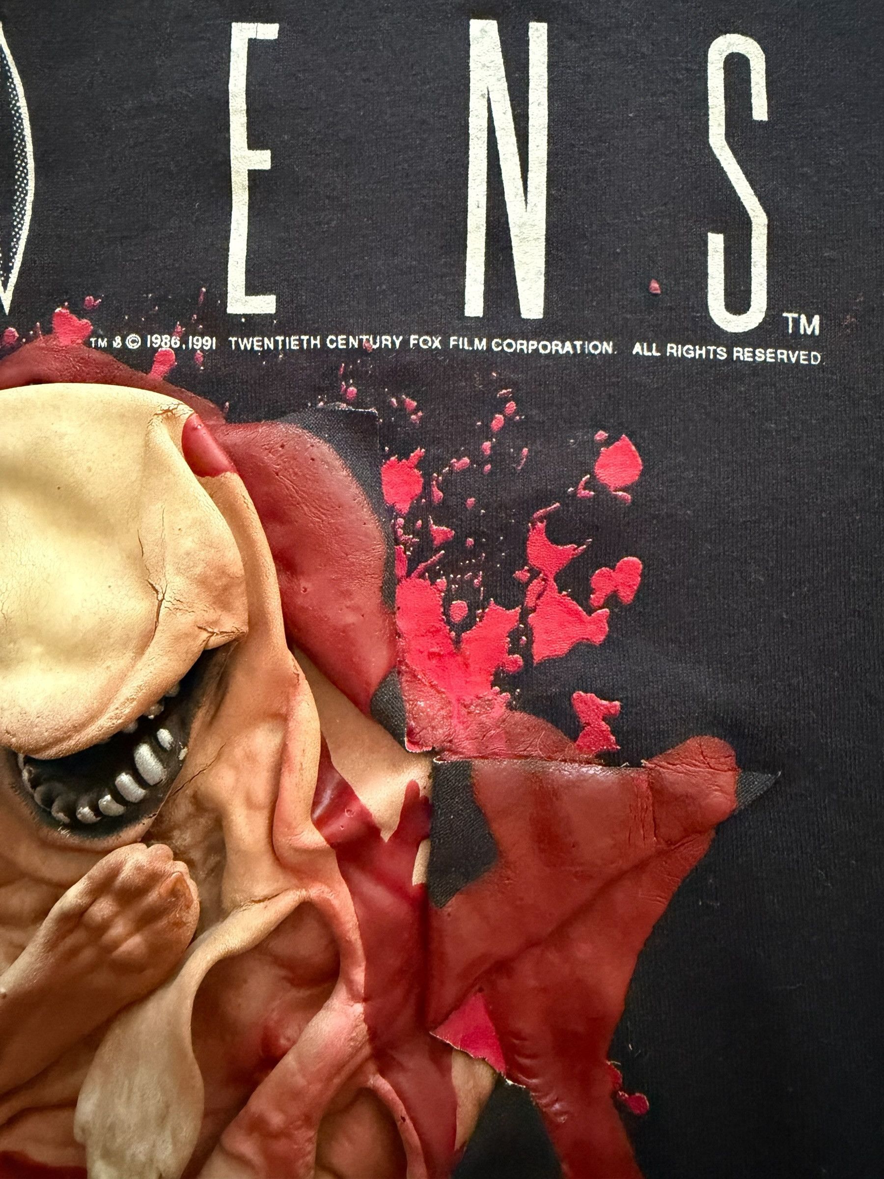 Other Vintage 1991 Aliens Longsleeve Size US XL / EU 56 / 4 - 4 Thumbnail
