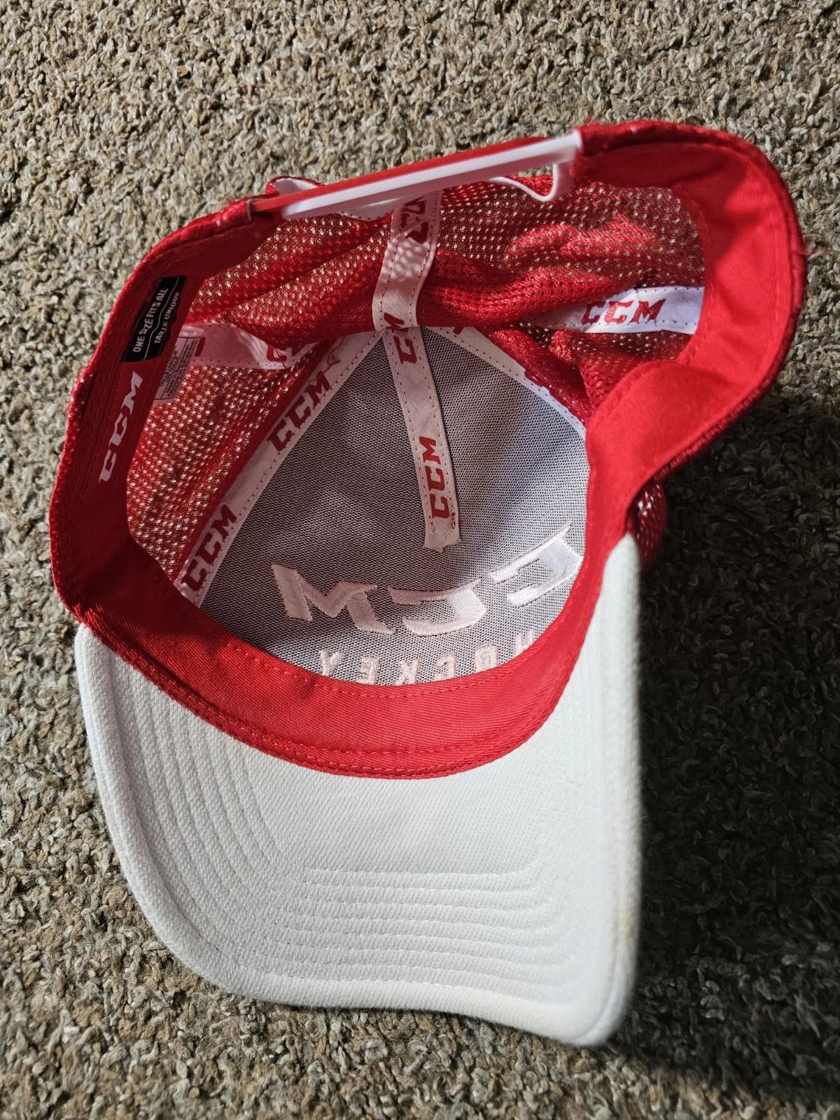 Ccm CCM Hockey Snapback Red White Hat Size ONE SIZE - 5 Thumbnail