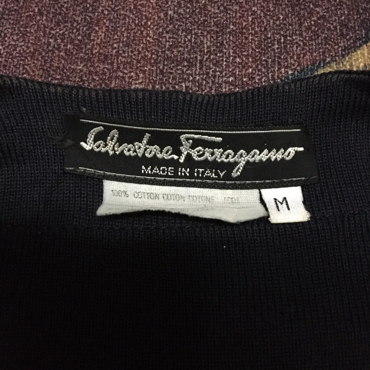 Salvatore Ferragamo SALVATORE FERRAGAMO Button Up Plain Cardigan Size M / US 6-8 / IT 42-44 - 8 Thumbnail
