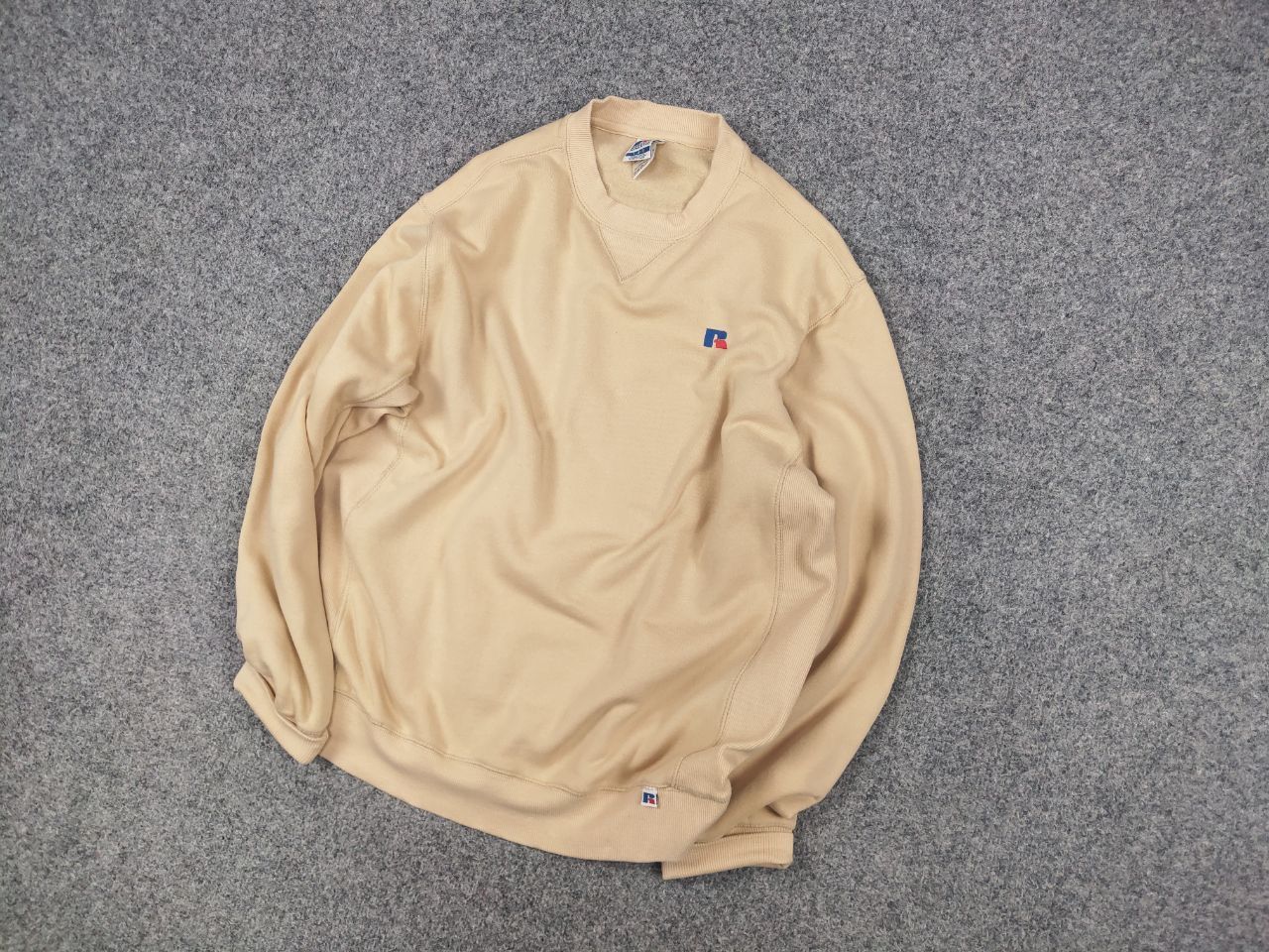 Russell Athletic Vintage 90's Russell Athletic Blank Crew Chek Sweatshirt Size US L / EU 52-54 / 3 - 3 Thumbnail