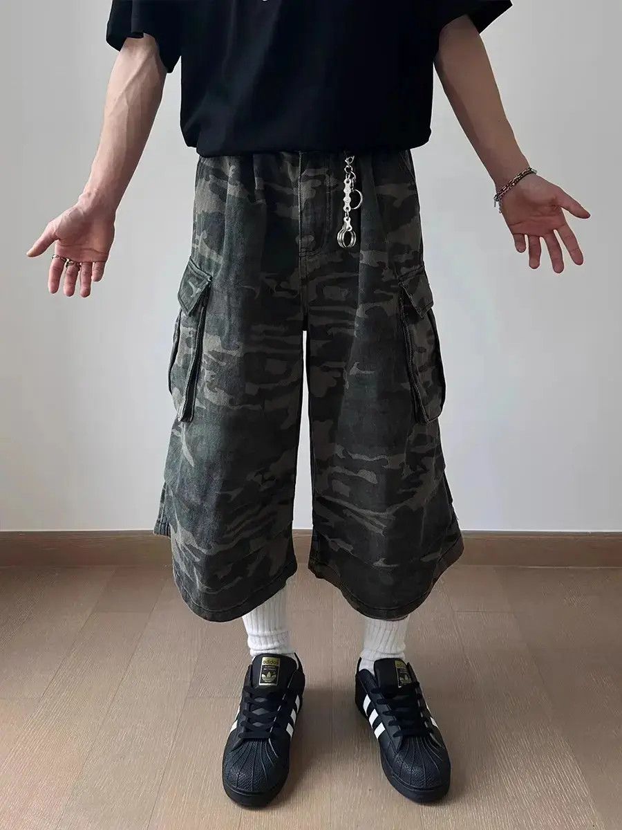 Japanese Brand Hip hop large pocket camouflage denim shorts Size US 32 / EU 48 - 1 Thumbnail