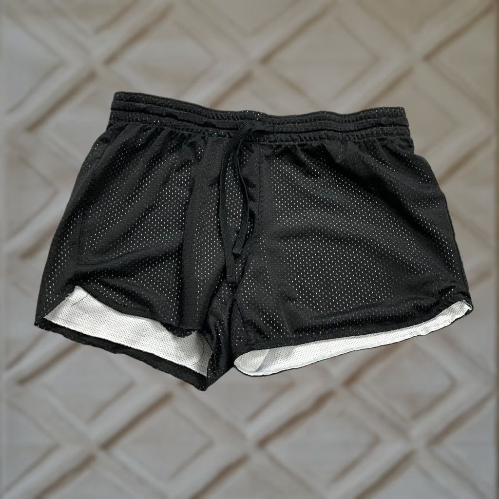 Vintage Danskin Reversible Active Shorts Womens M Black White Elastic Waist 30x3.5 Size 32" / US 10 / IT 46 - 1 Thumbnail