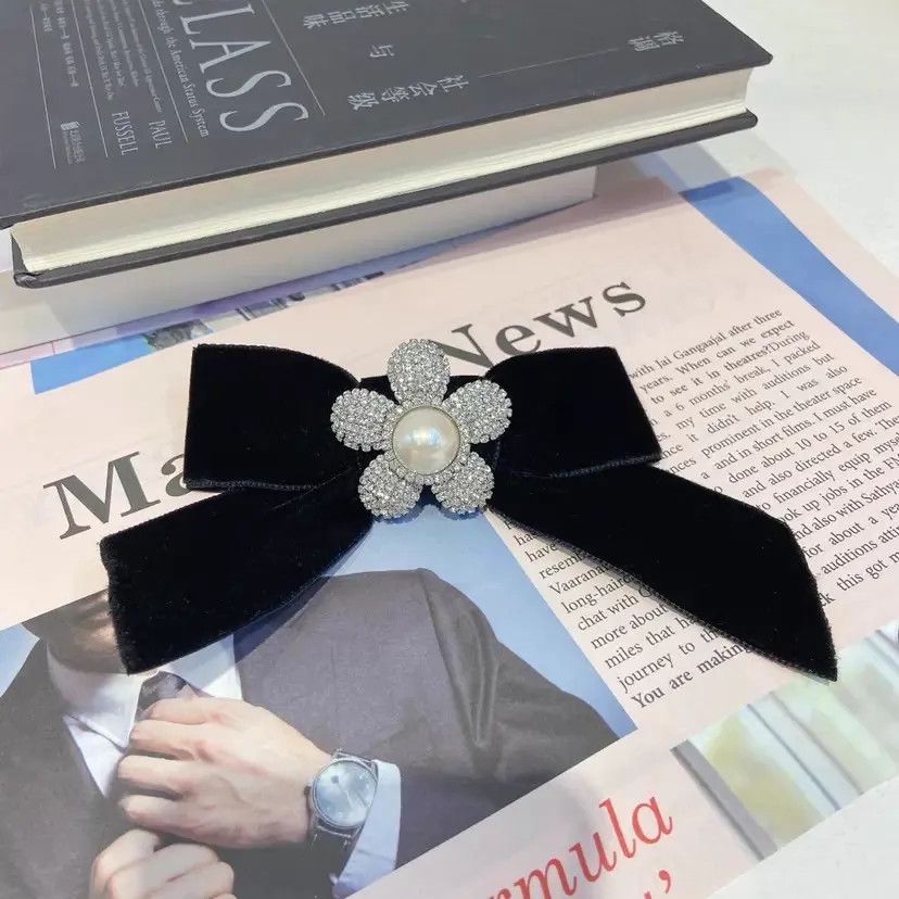 Miu Miu MIU MIU Women's Bow Hair Clip Pre-owned Size ONE SIZE - 1 Thumbnail