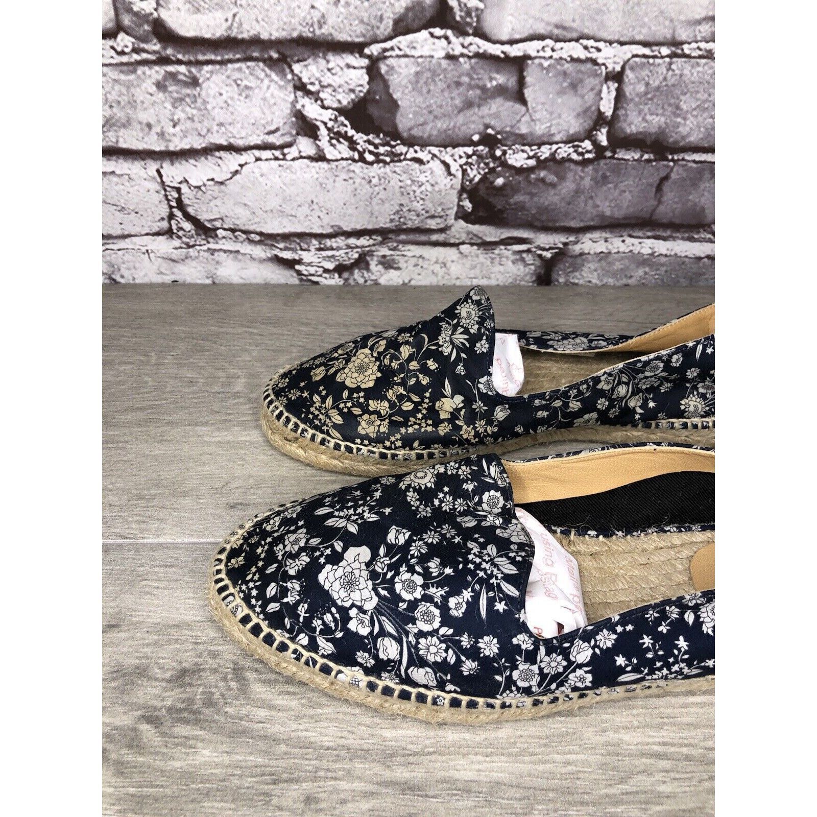 Castaner Castaner Espadrilles Blue Floral Canvas Fabric Slip On Flats Size US 7.5 / IT 37.5 - 17 Thumbnail