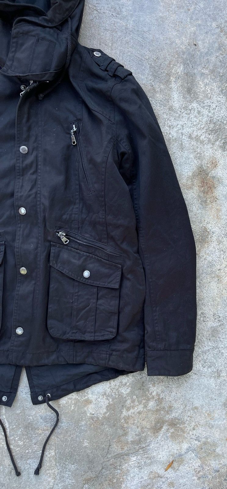 In The Attic × Japanese Brand × Le Grande Bleu (L.G.B.) 🔥Vintage In The Attic Black Survives Parka Jacket LGB Style Size US L / EU 52-54 / 3 - 8 Thumbnail